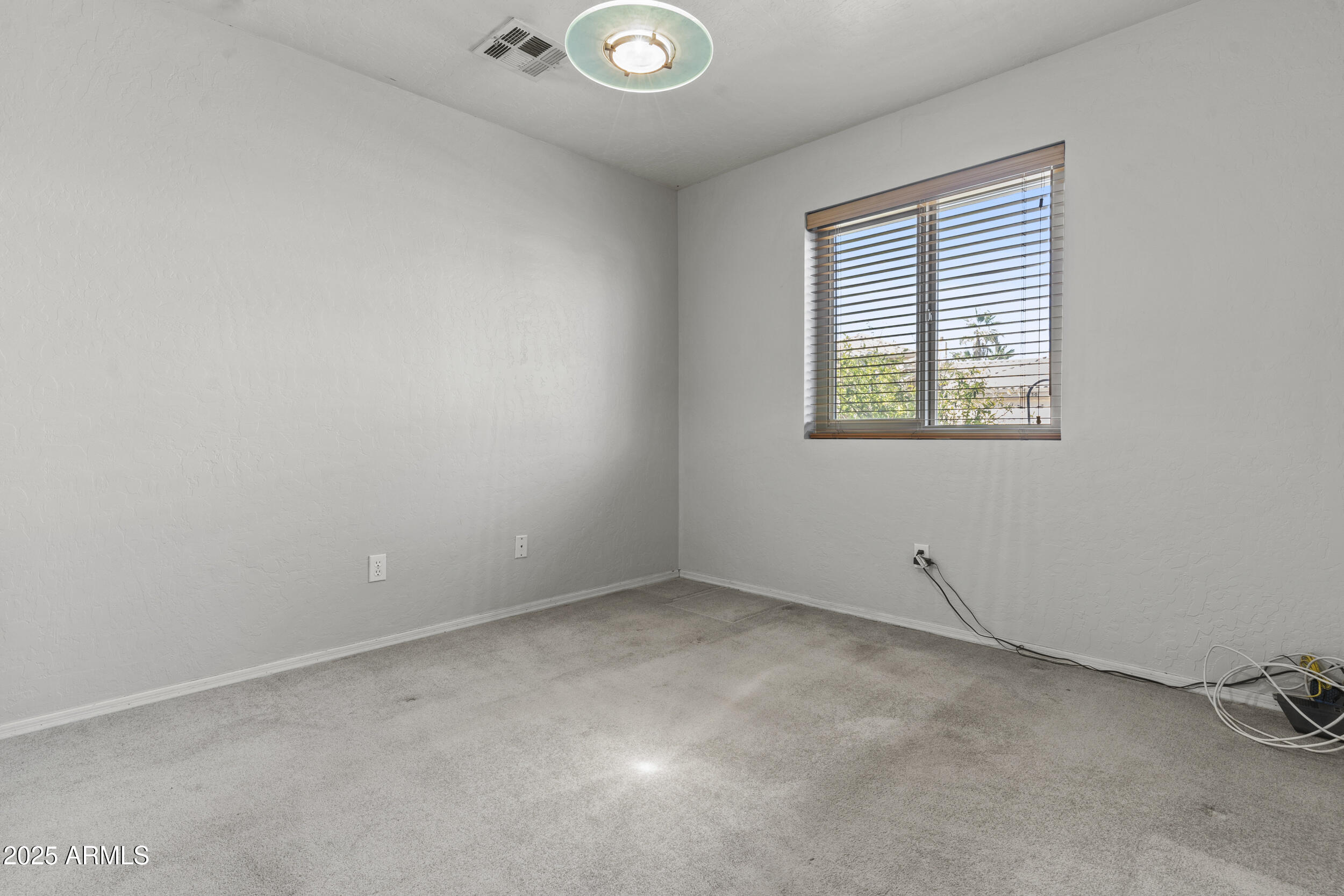 1135 W SEA FOG Drive