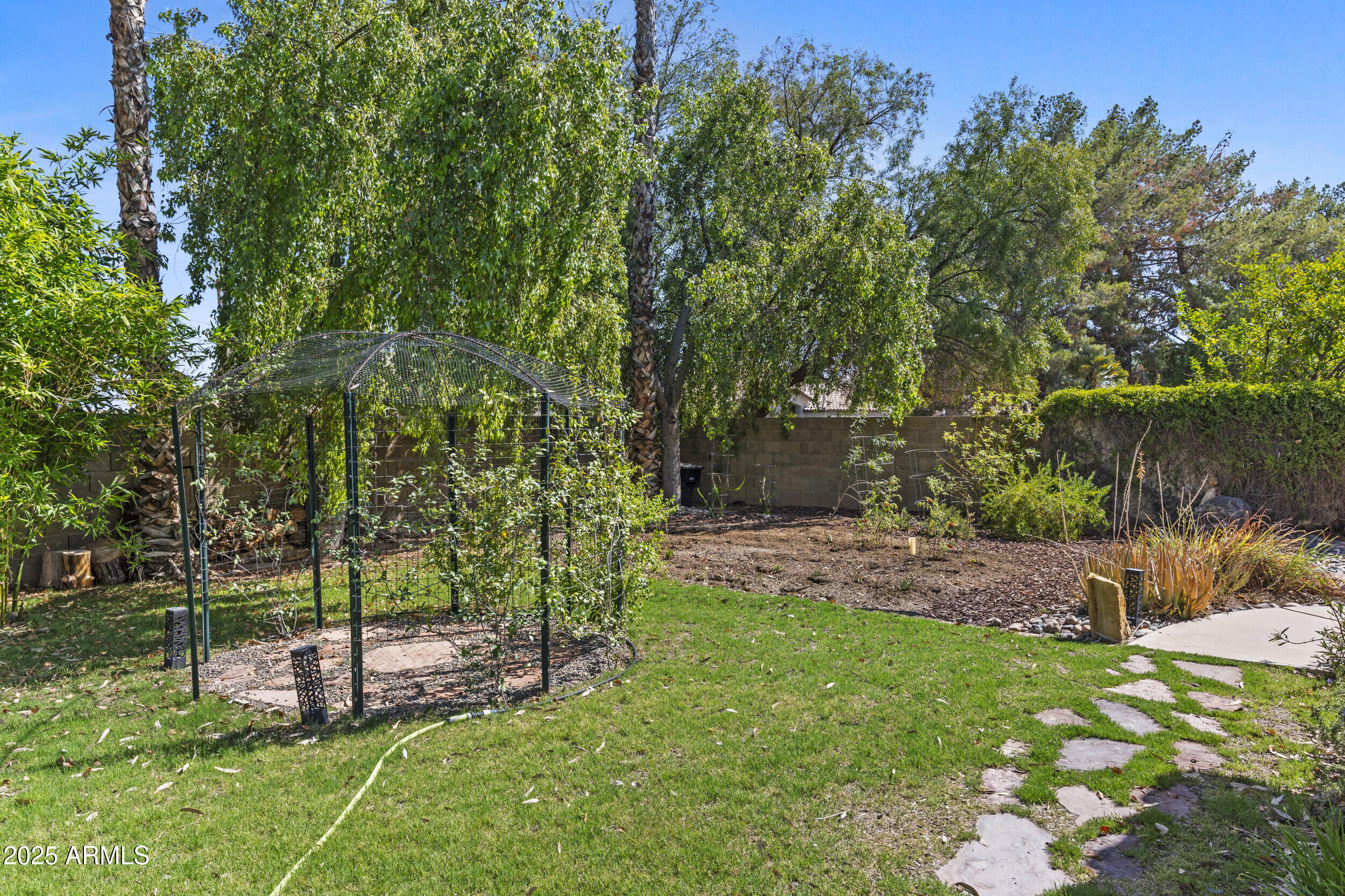 1135 W SEA FOG Drive