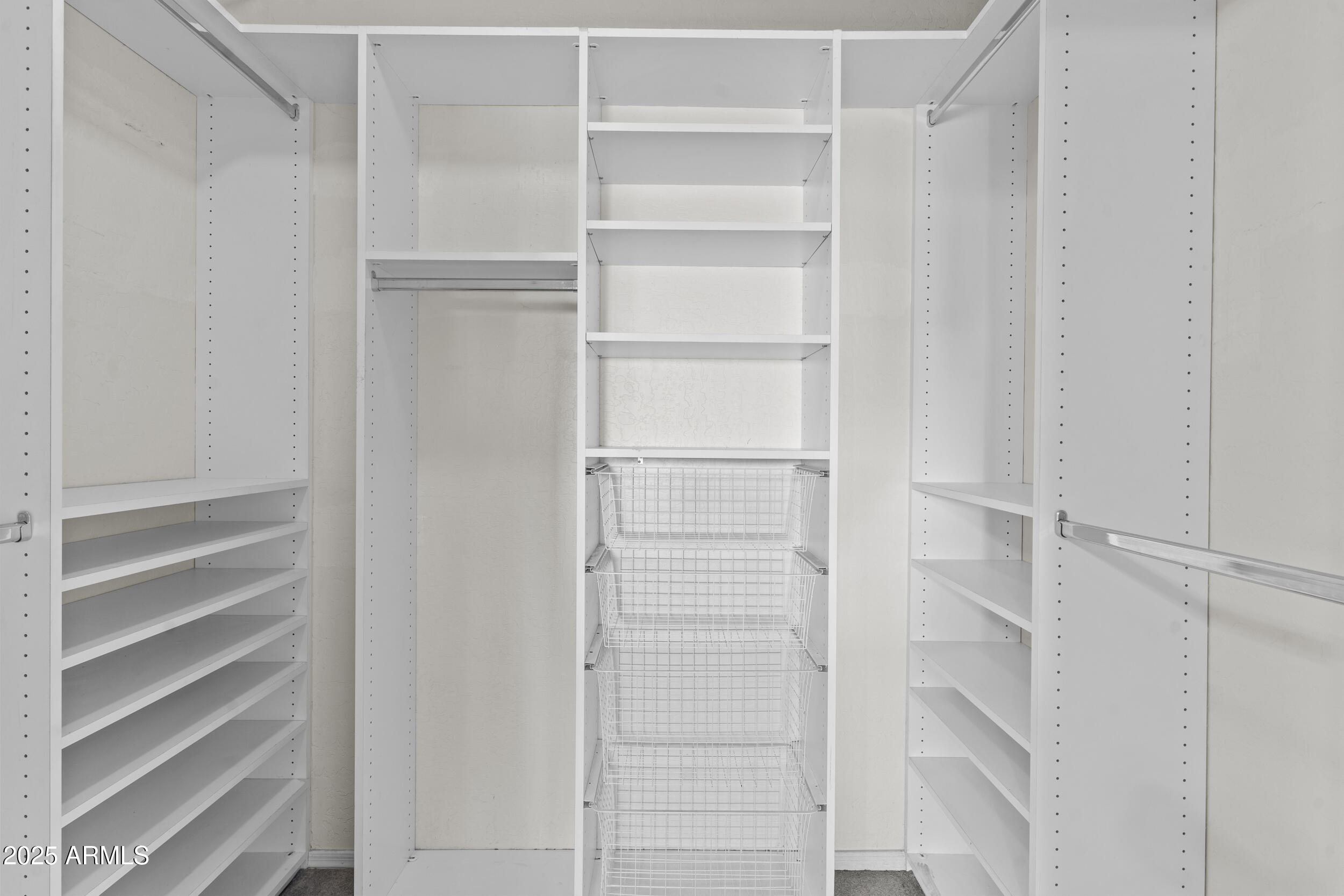 1135 W SEA FOG Drive