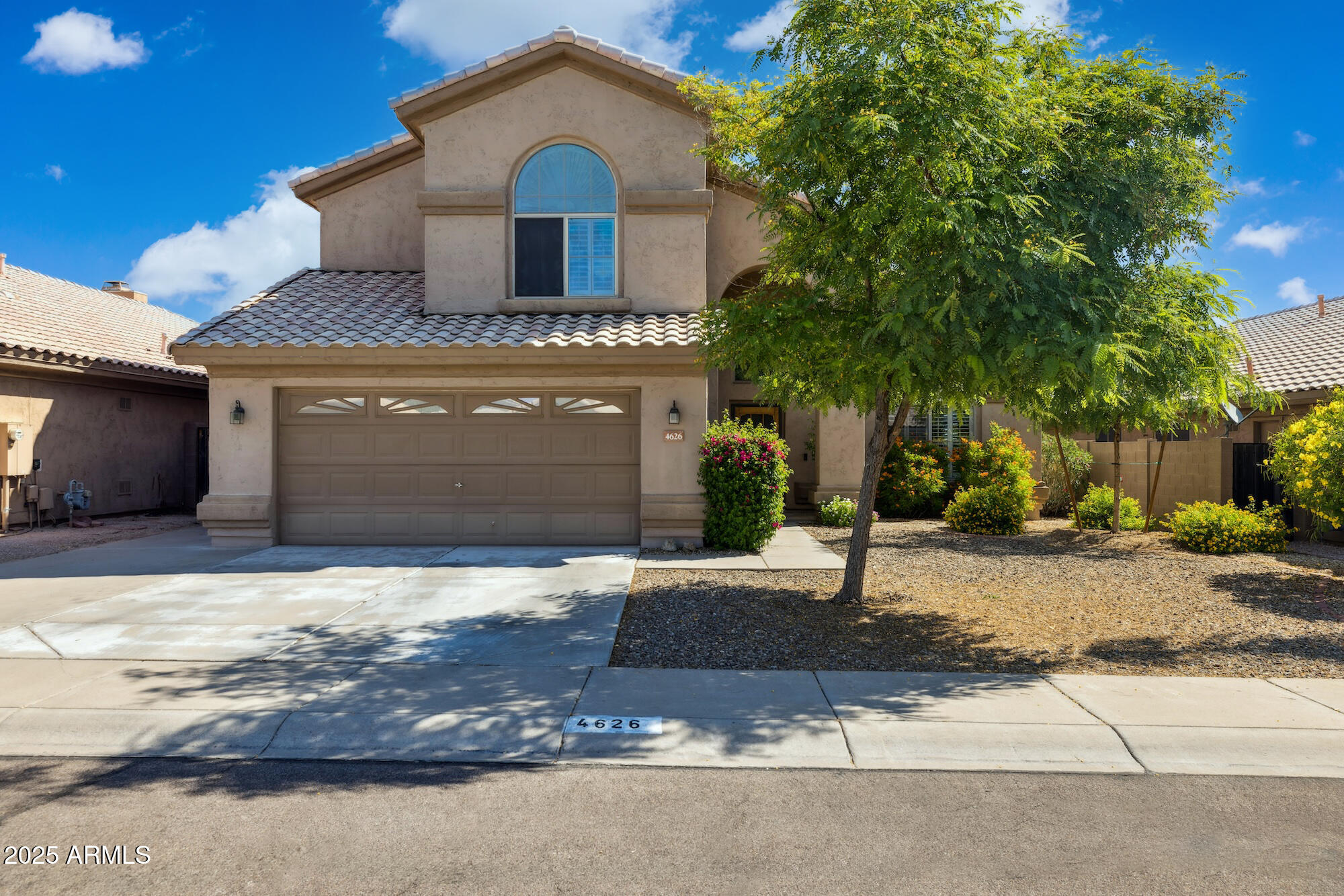 4626 E SUMMERHAVEN Drive