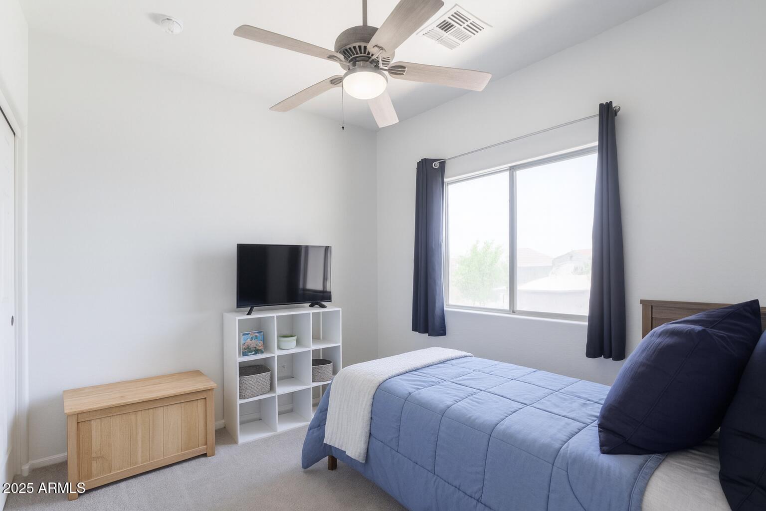 44175 W KNAUSS Drive