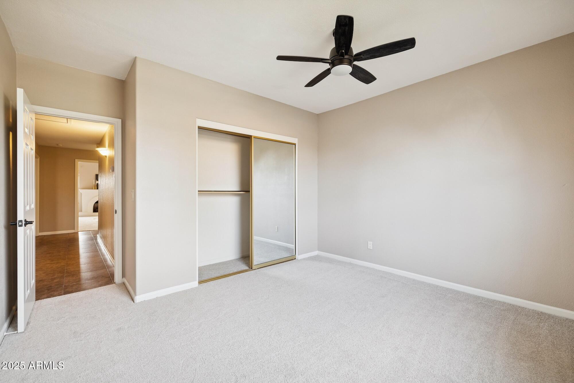 510 S LAGOON Drive, Gilbert