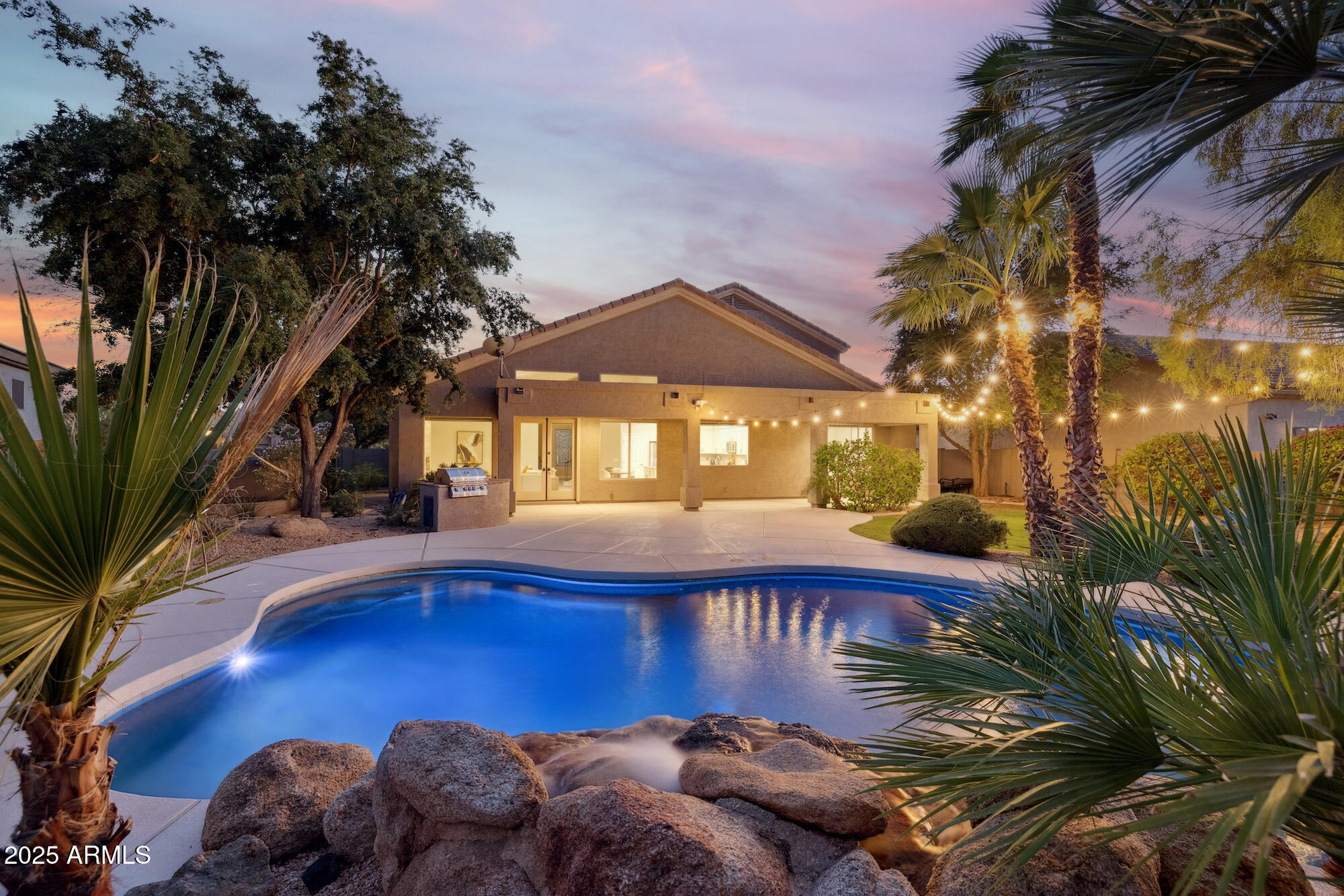 7222 E RUSTLING Pass