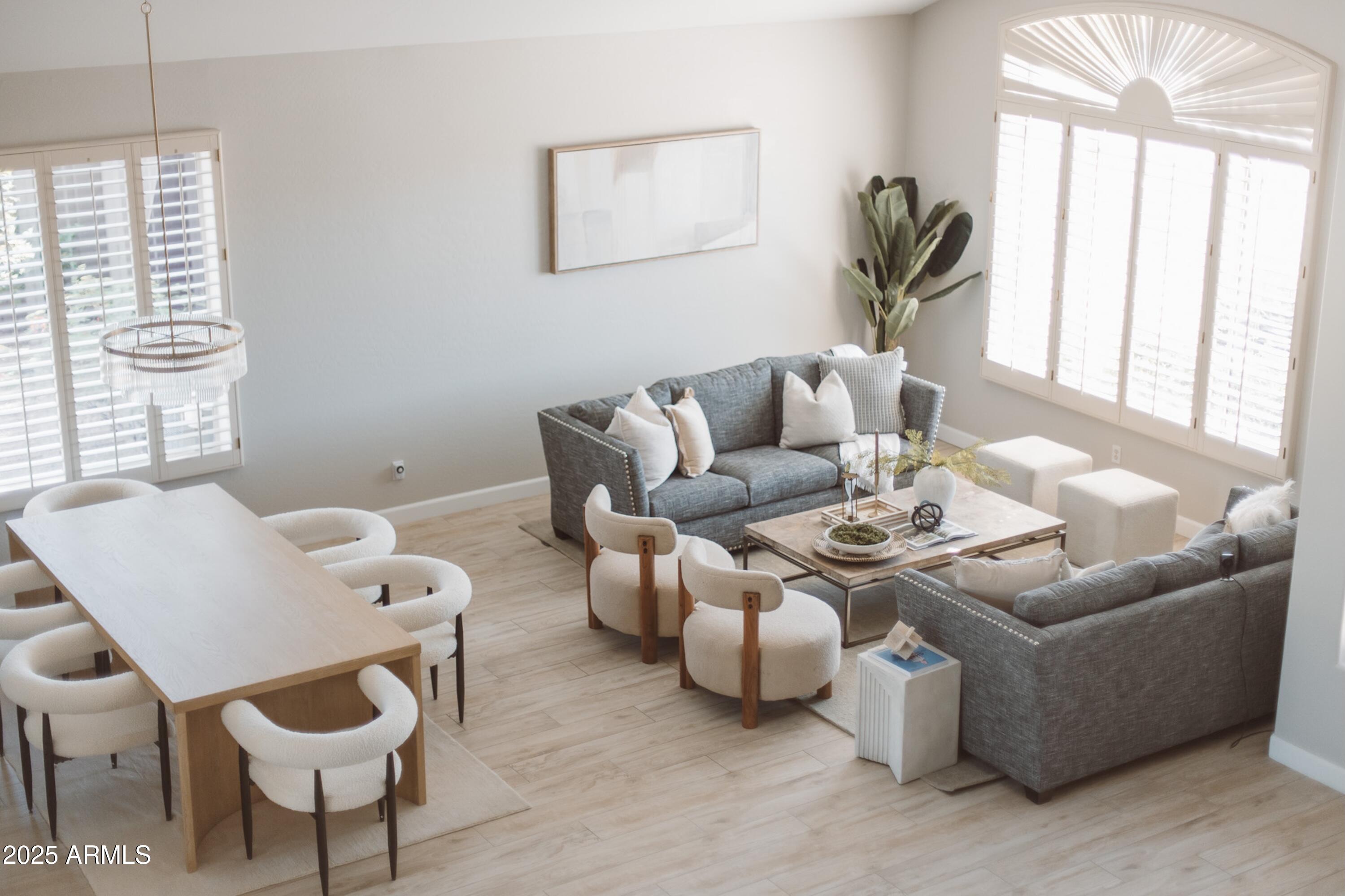 7222 E RUSTLING Pass