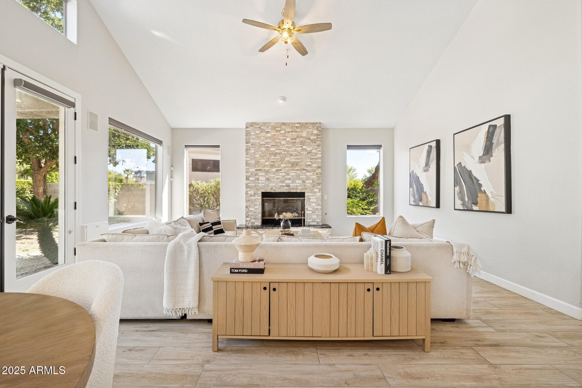 7222 E RUSTLING Pass