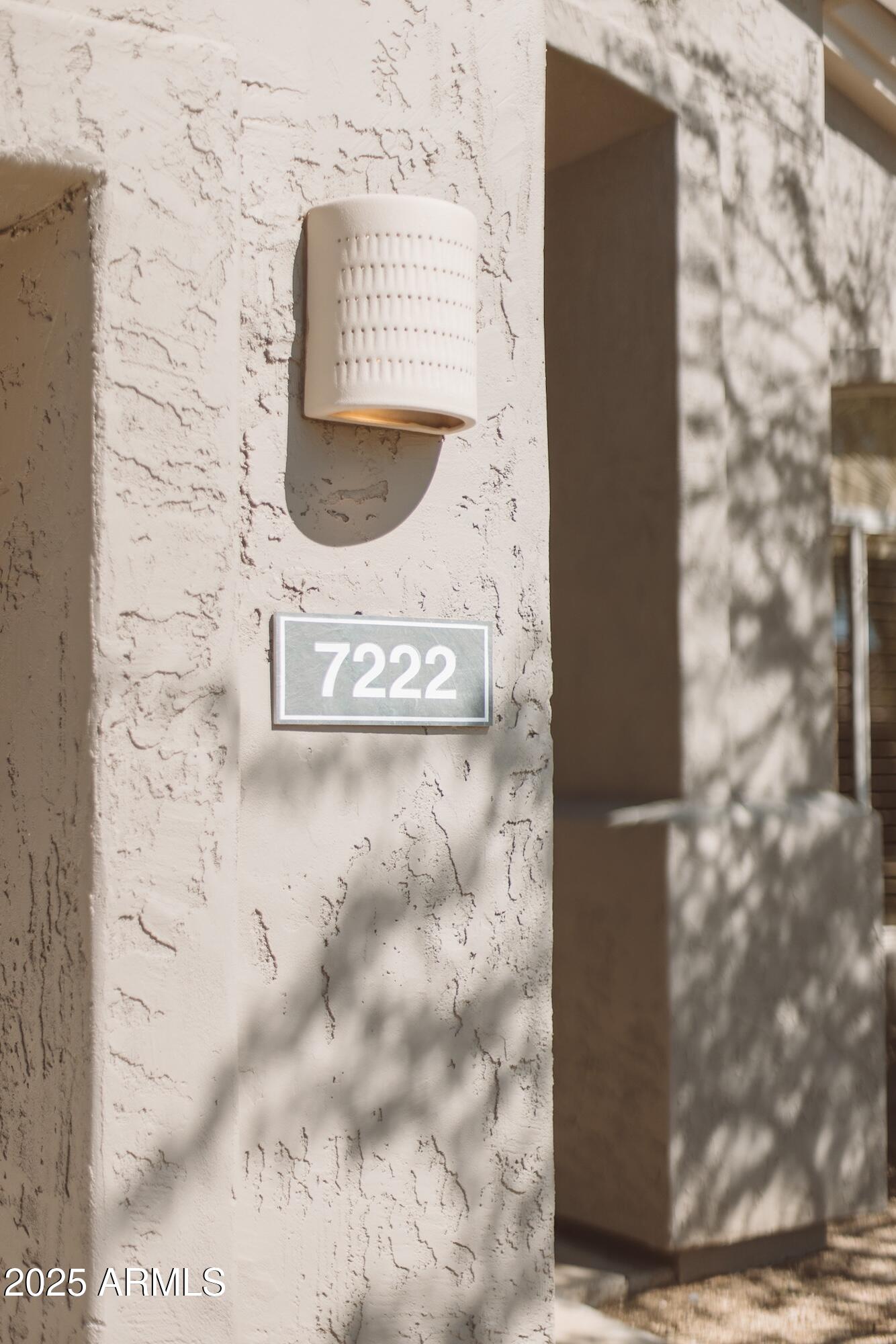 7222 E RUSTLING Pass