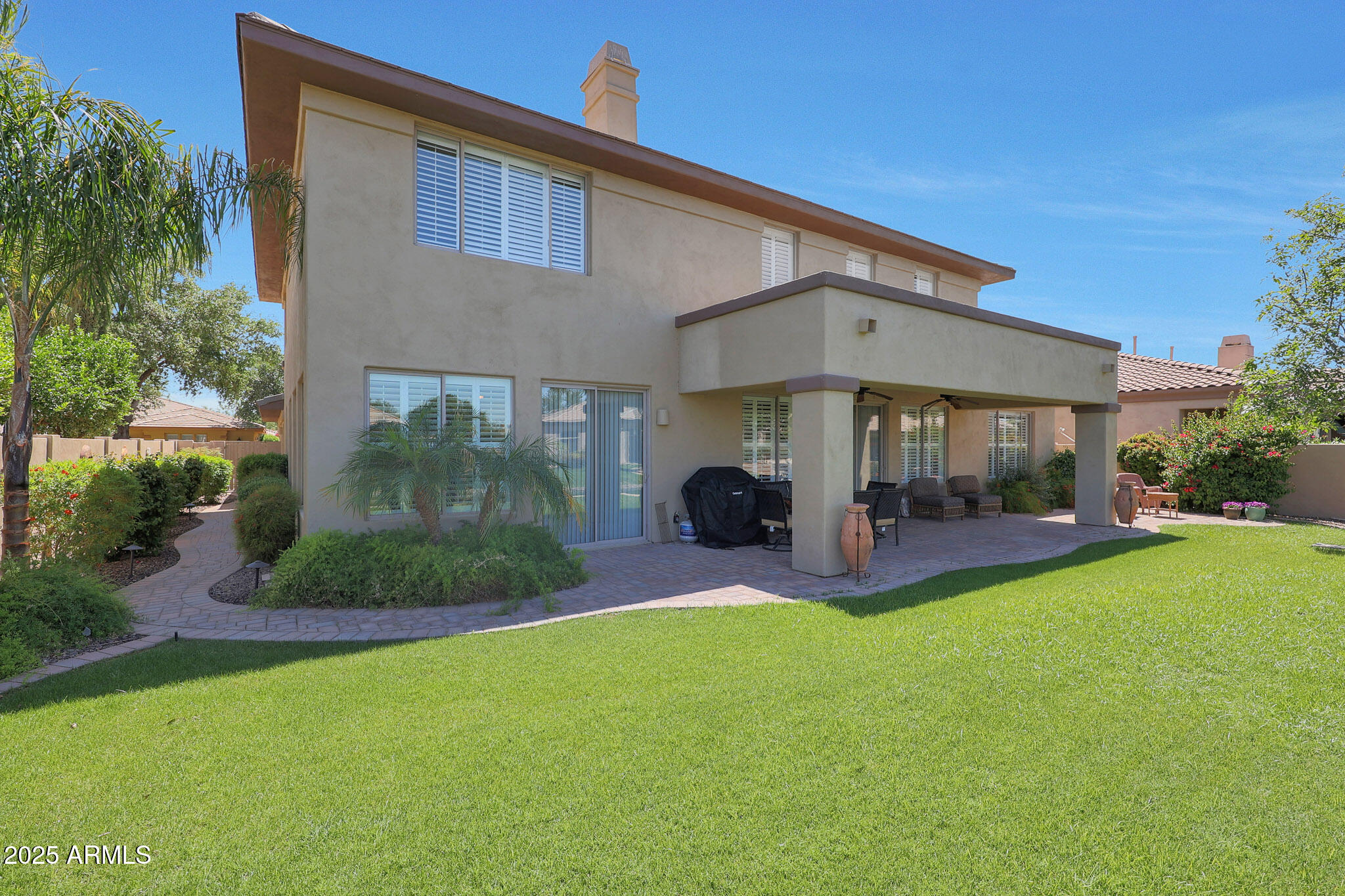 1740 W BARTLETT Way