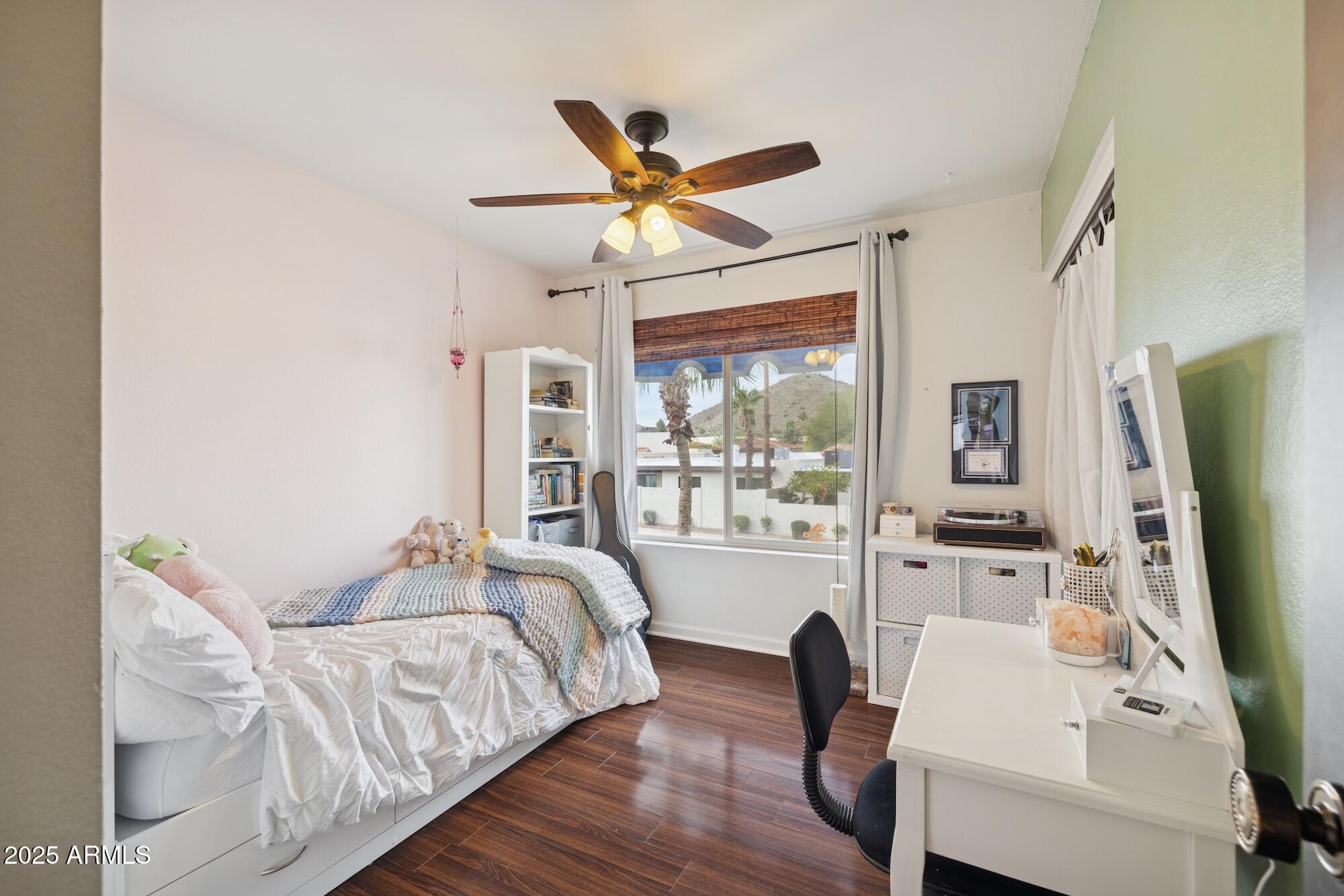 4801 E EUCLID Avenue 2