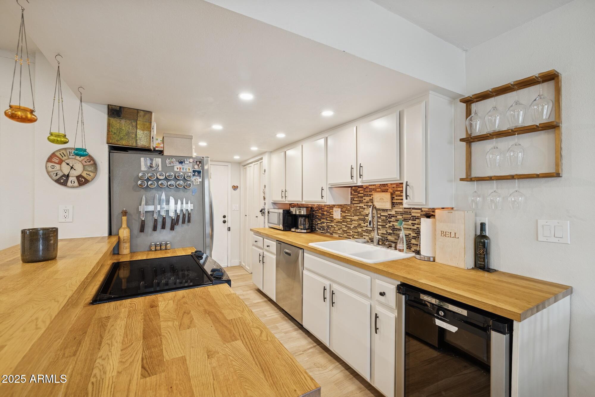 4801 E EUCLID Avenue 2