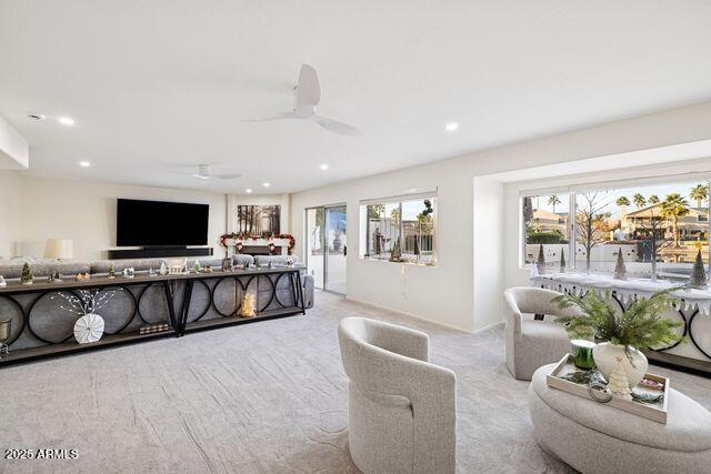 1146 W SEA FOG Drive