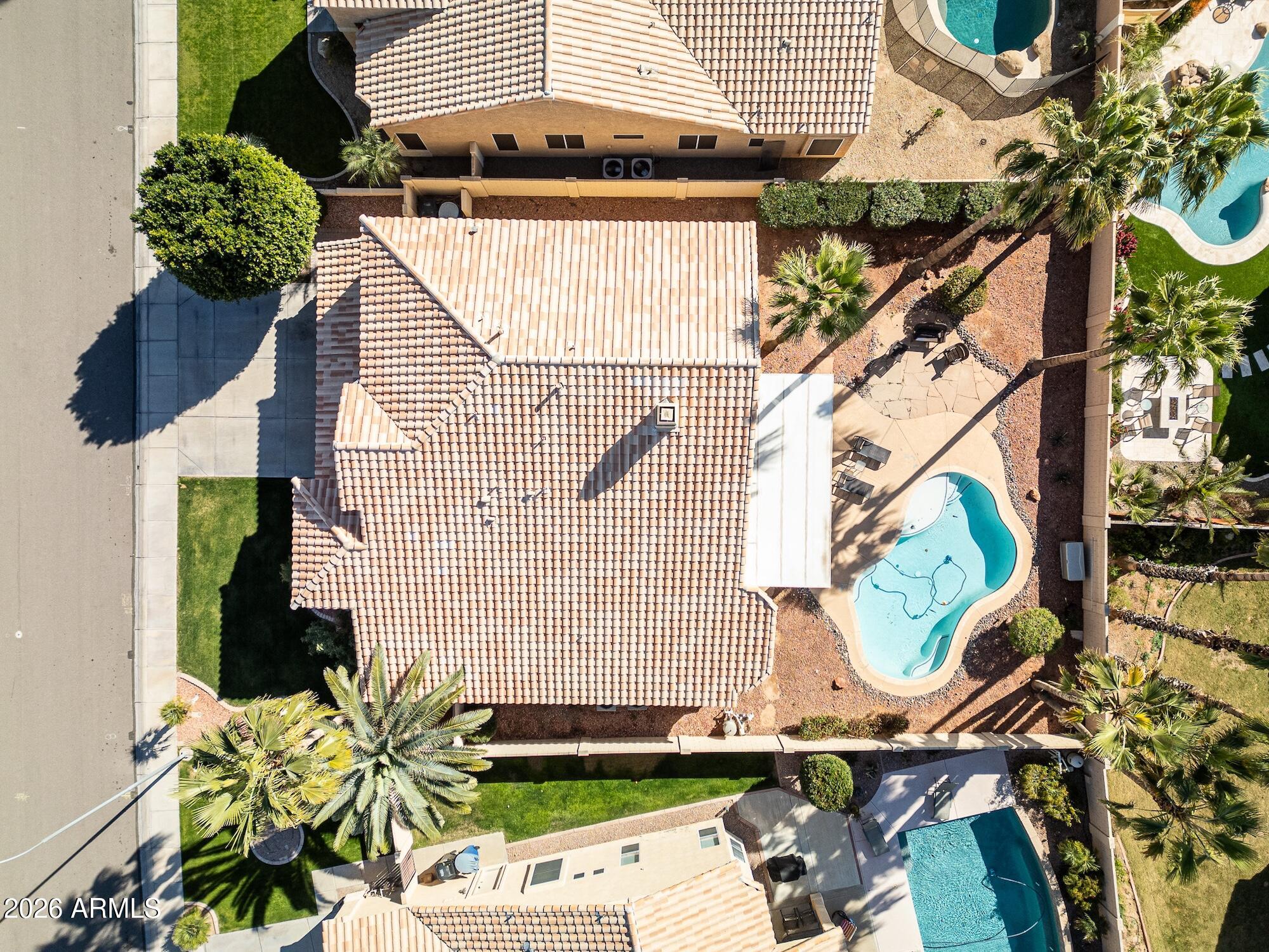 1811 W WISTERIA Drive