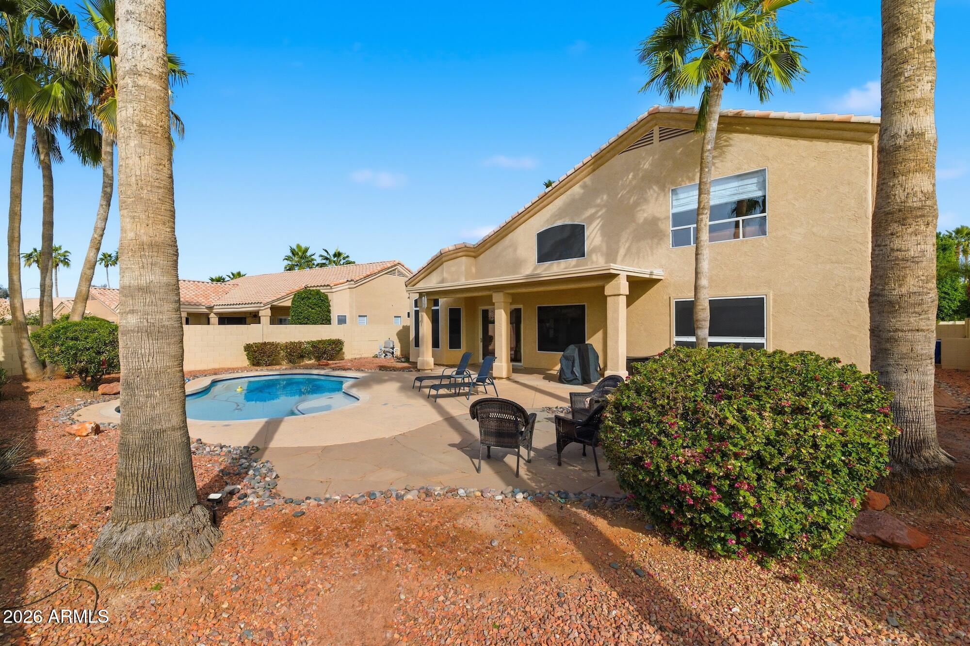 1811 W WISTERIA Drive