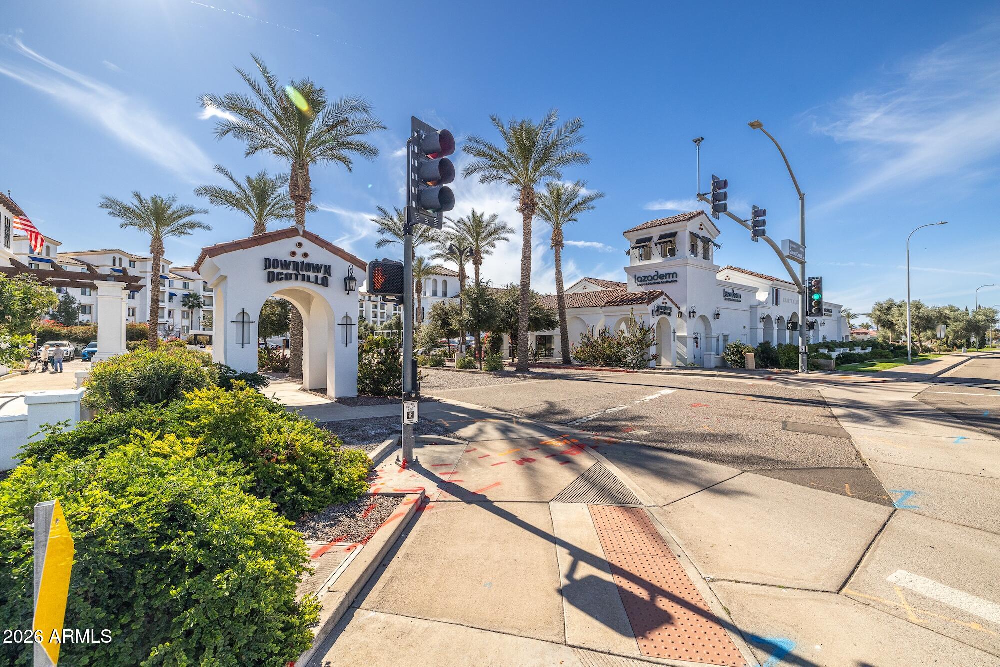 1811 W WISTERIA Drive