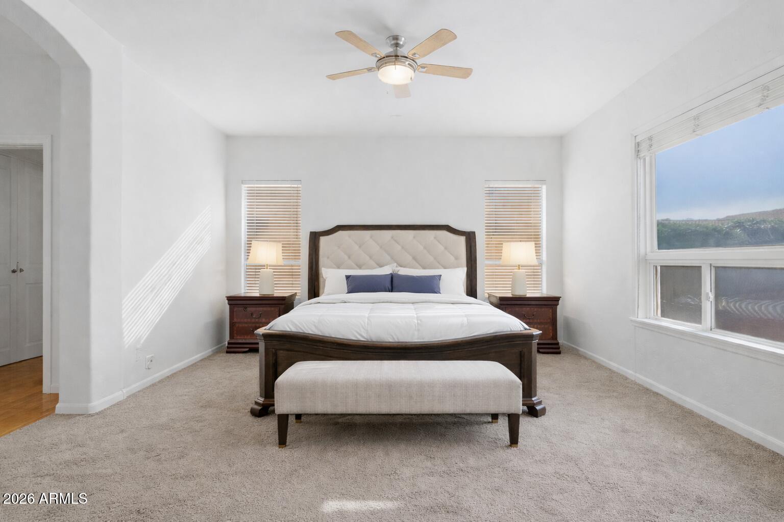 1811 W WISTERIA Drive