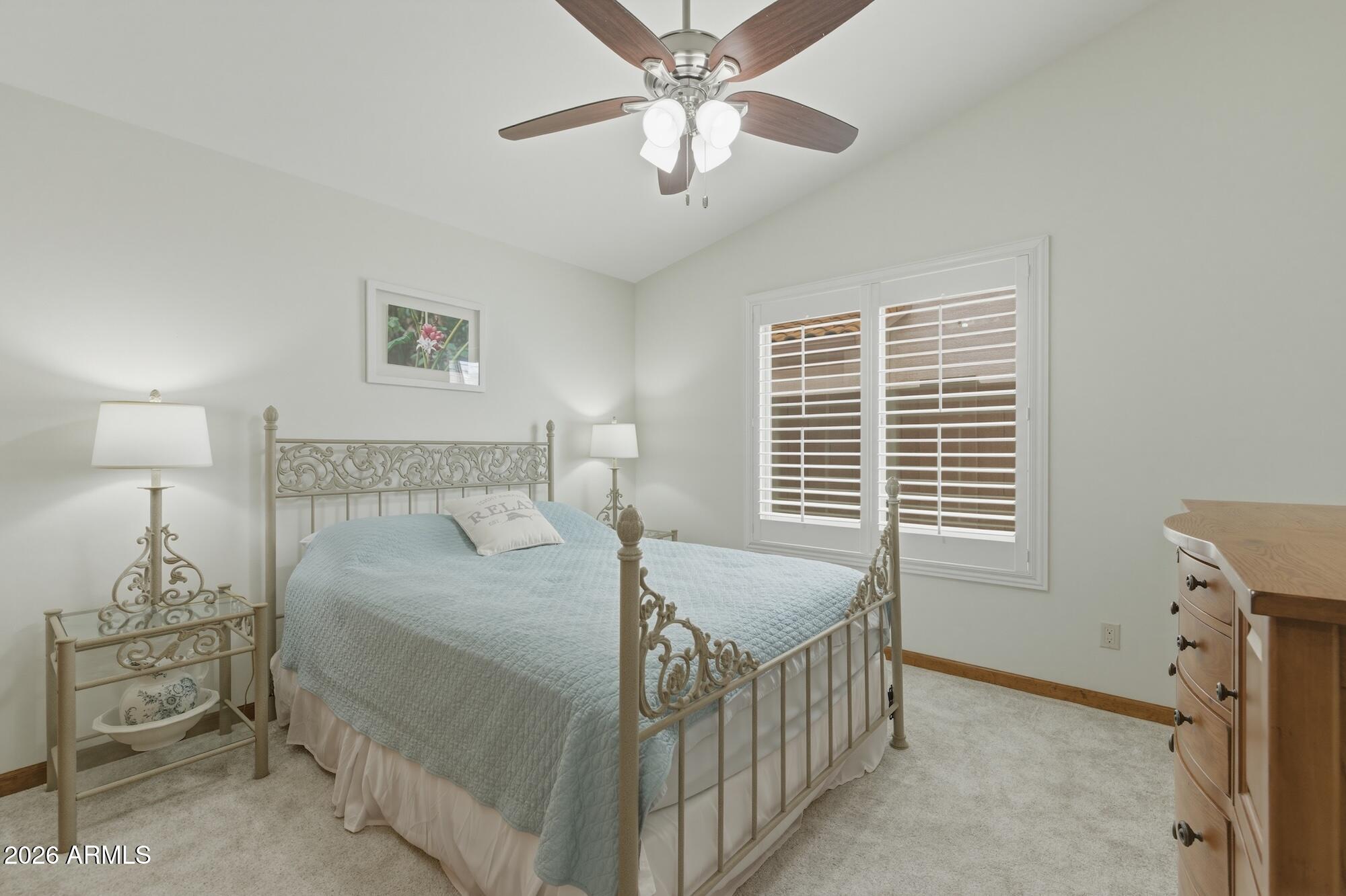 1117 W LAKERIDGE Drive