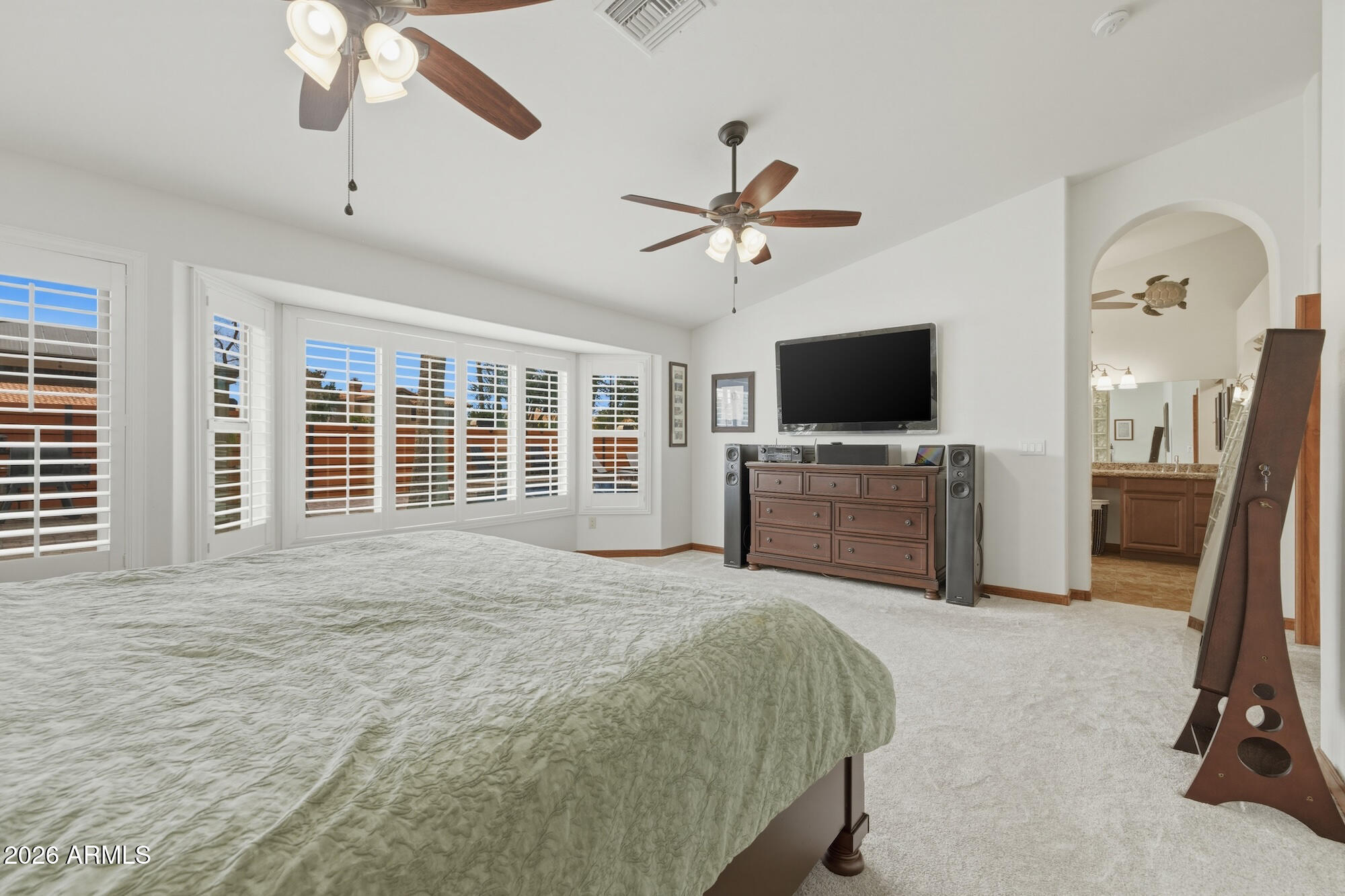 1117 W LAKERIDGE Drive