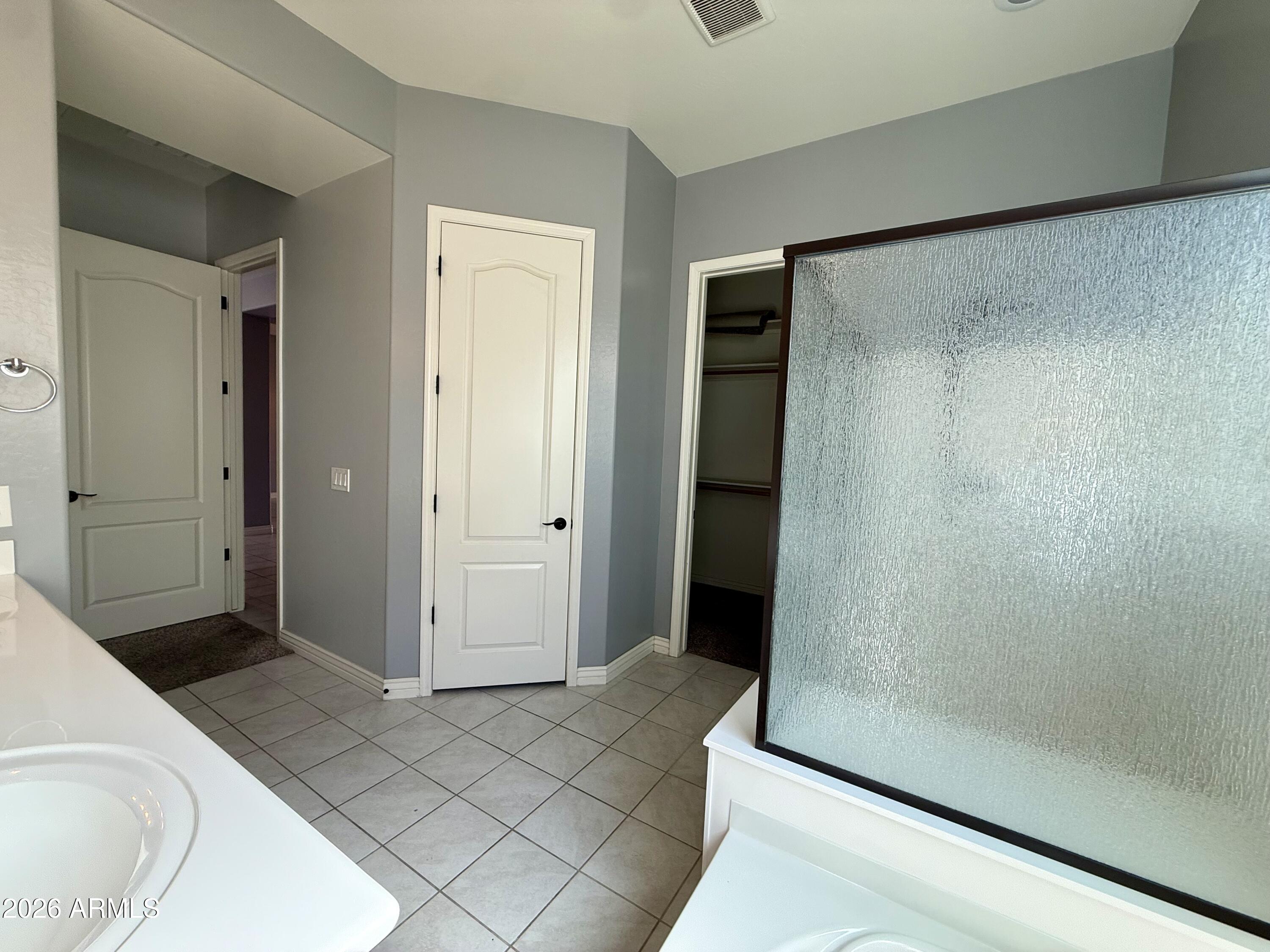 7306 S LANCASTER Street