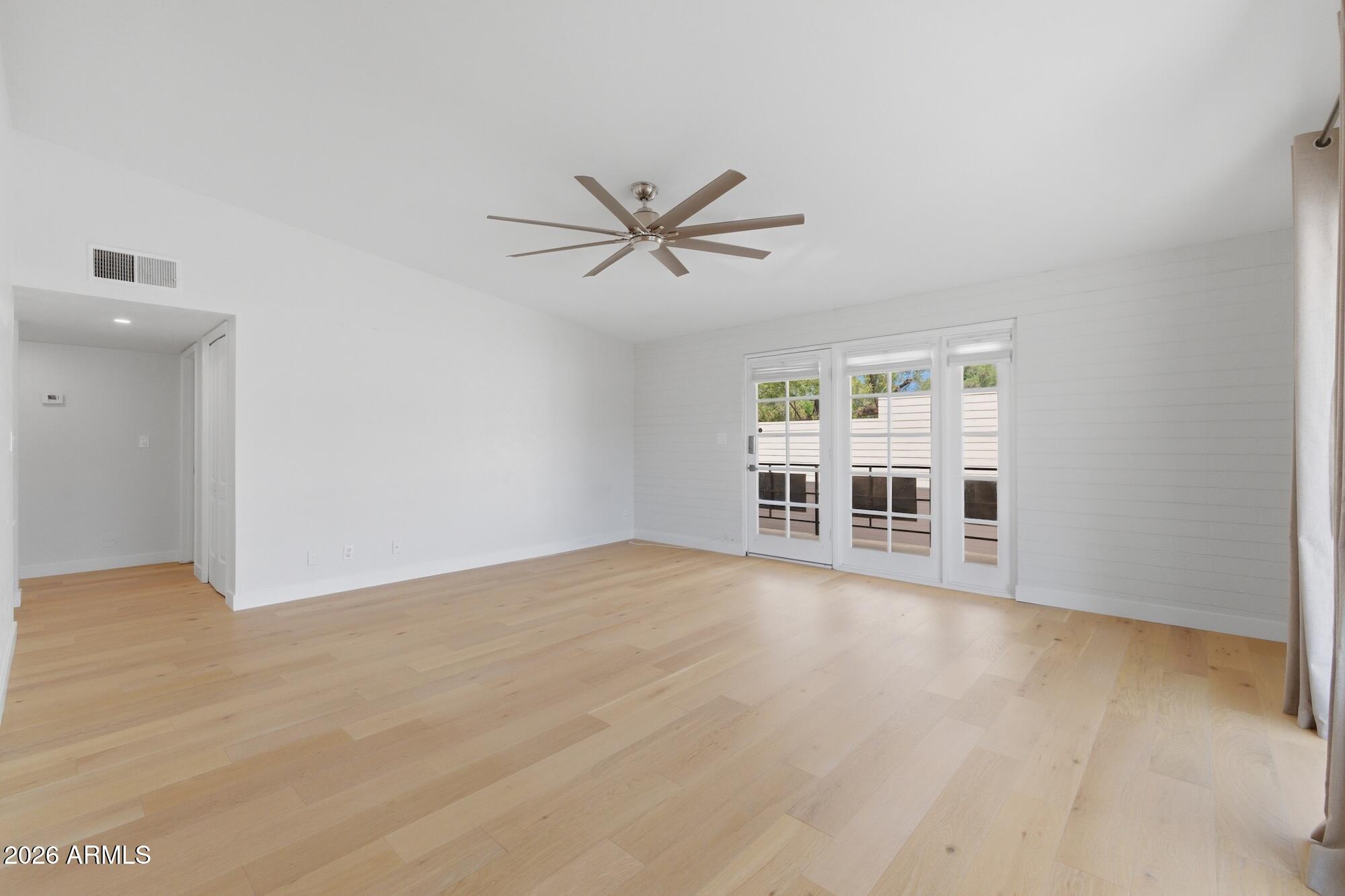 3505 E CAMPBELL Avenue 21