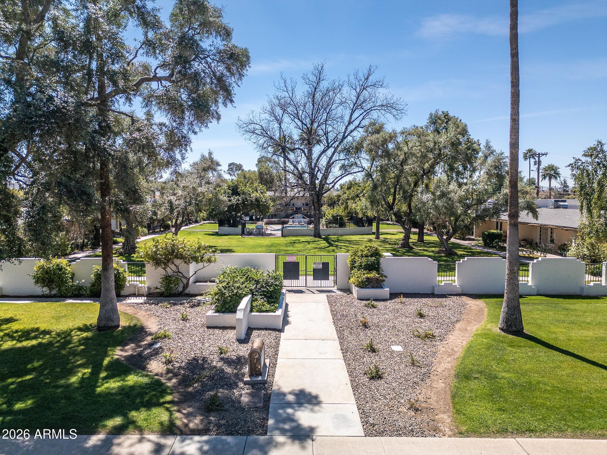 3505 E CAMPBELL Avenue 21