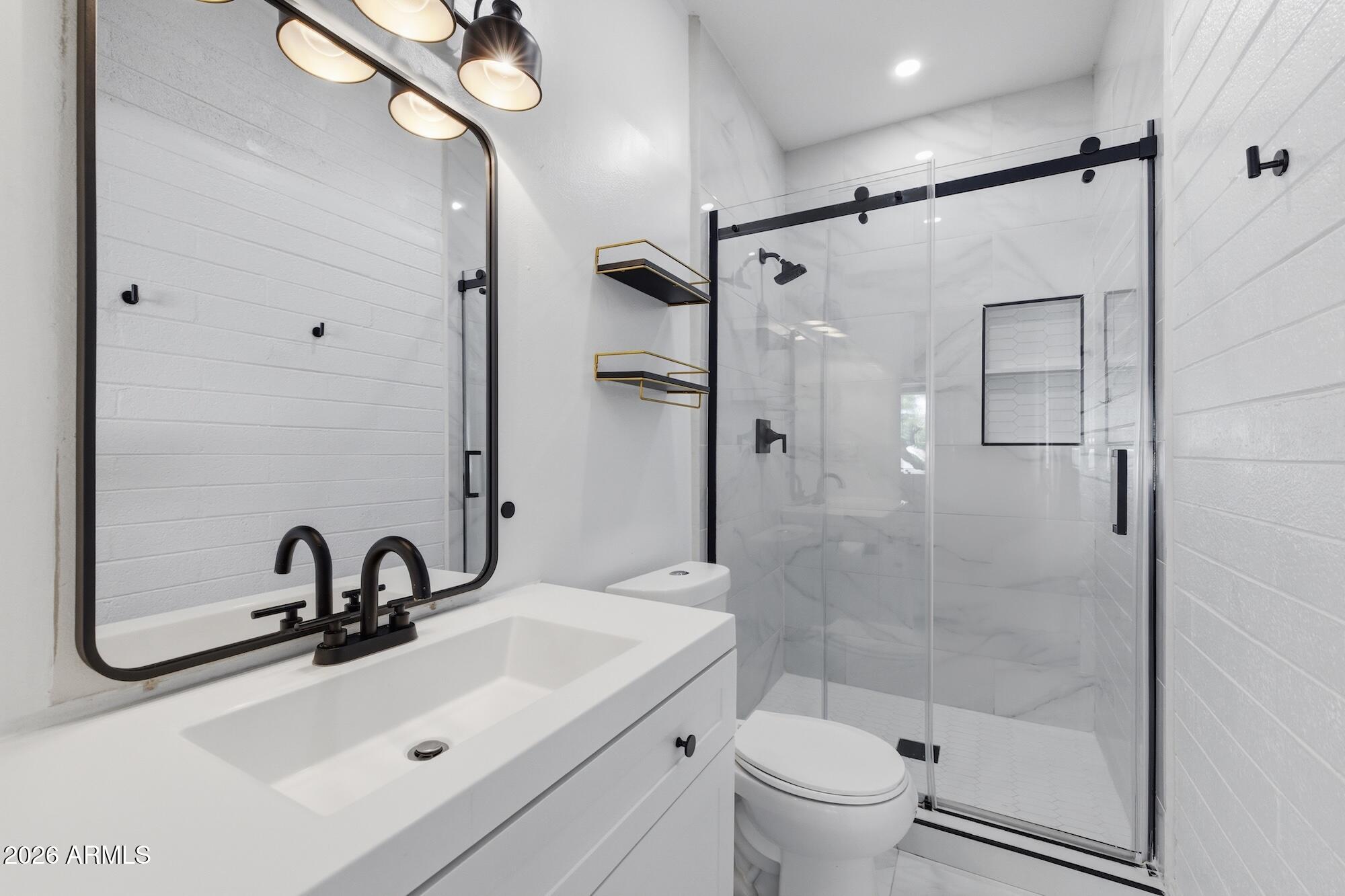 3505 E CAMPBELL Avenue 21