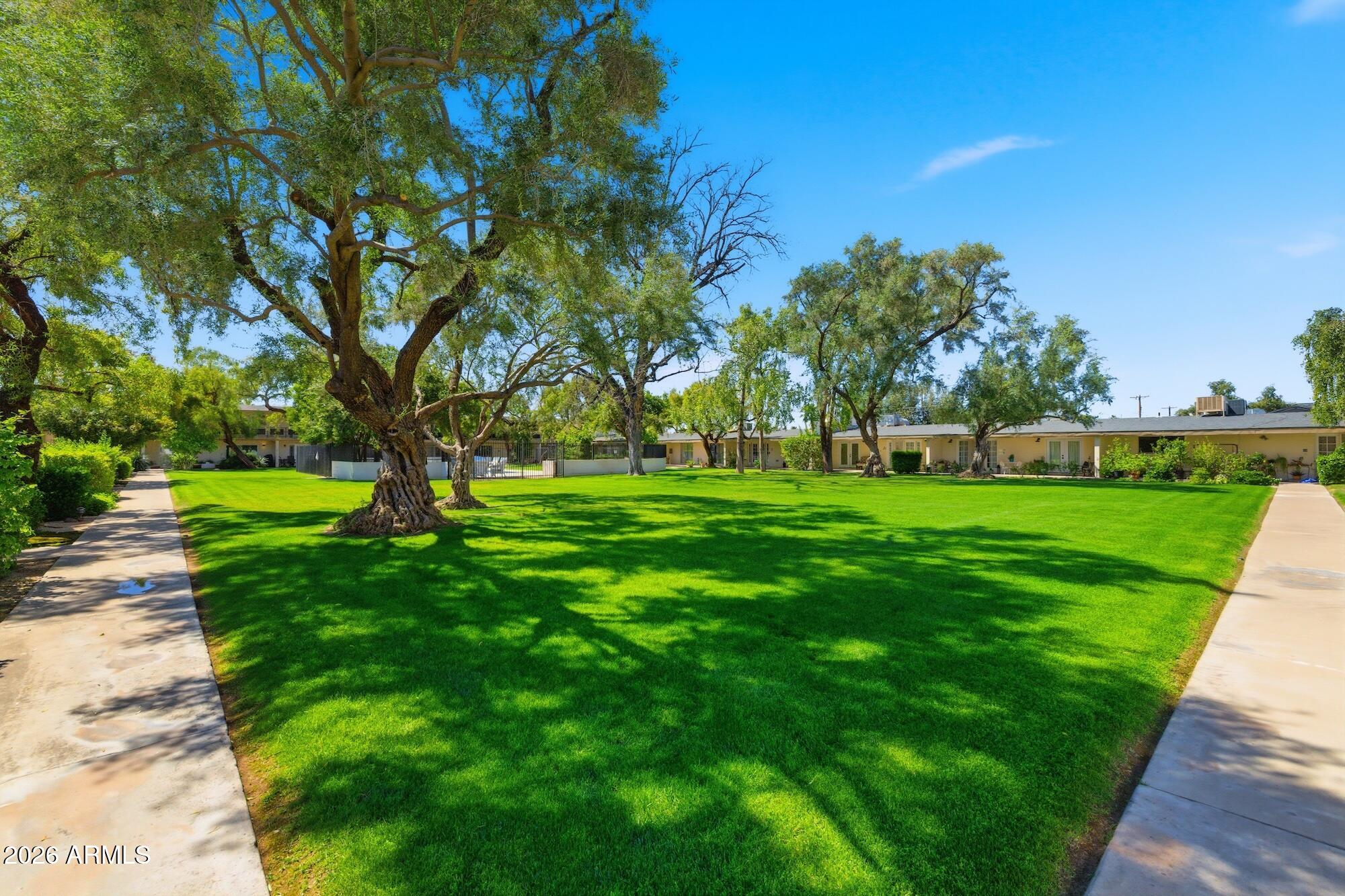 3505 E CAMPBELL Avenue 21