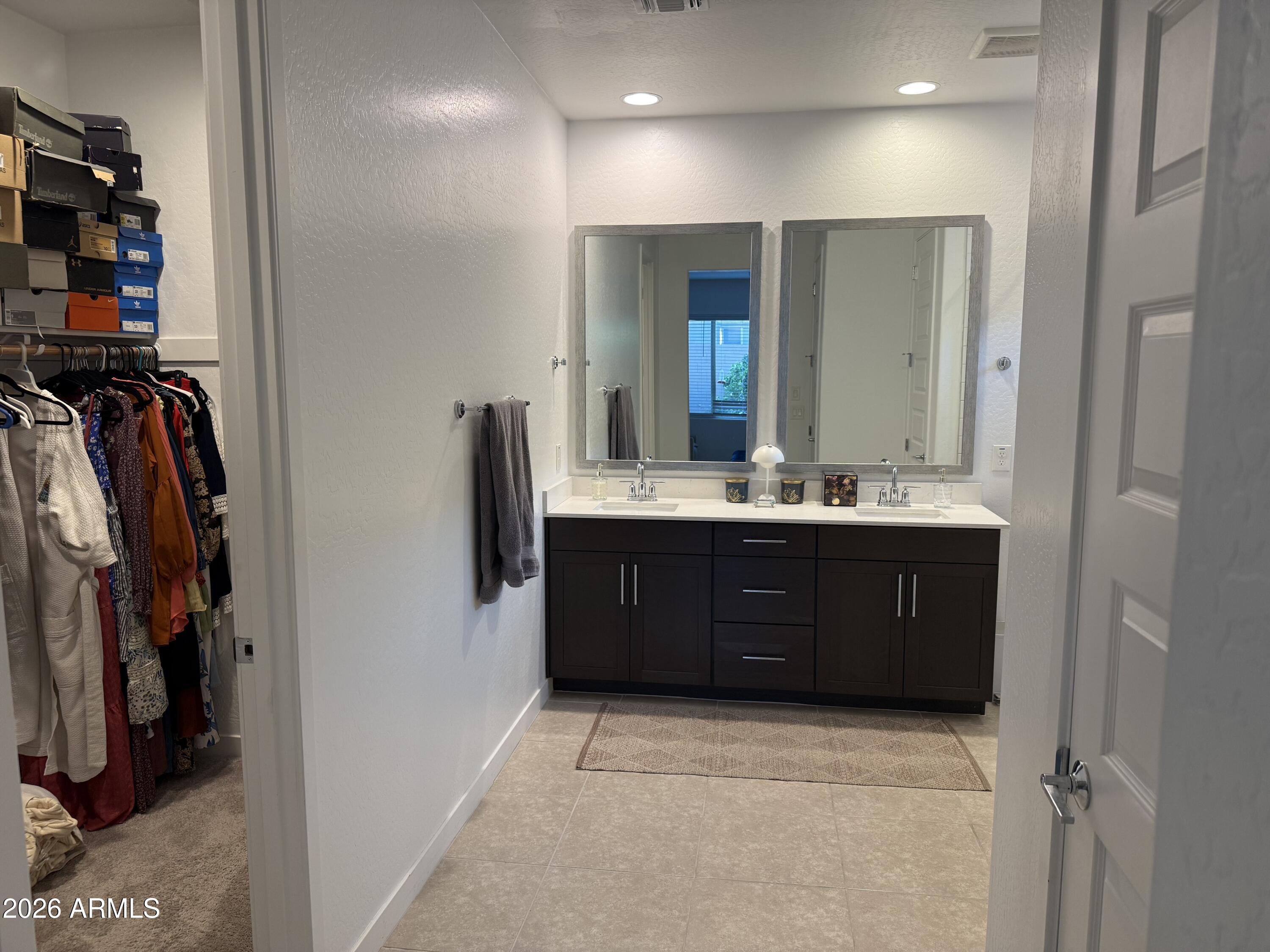 9636 E Twinkle Circle