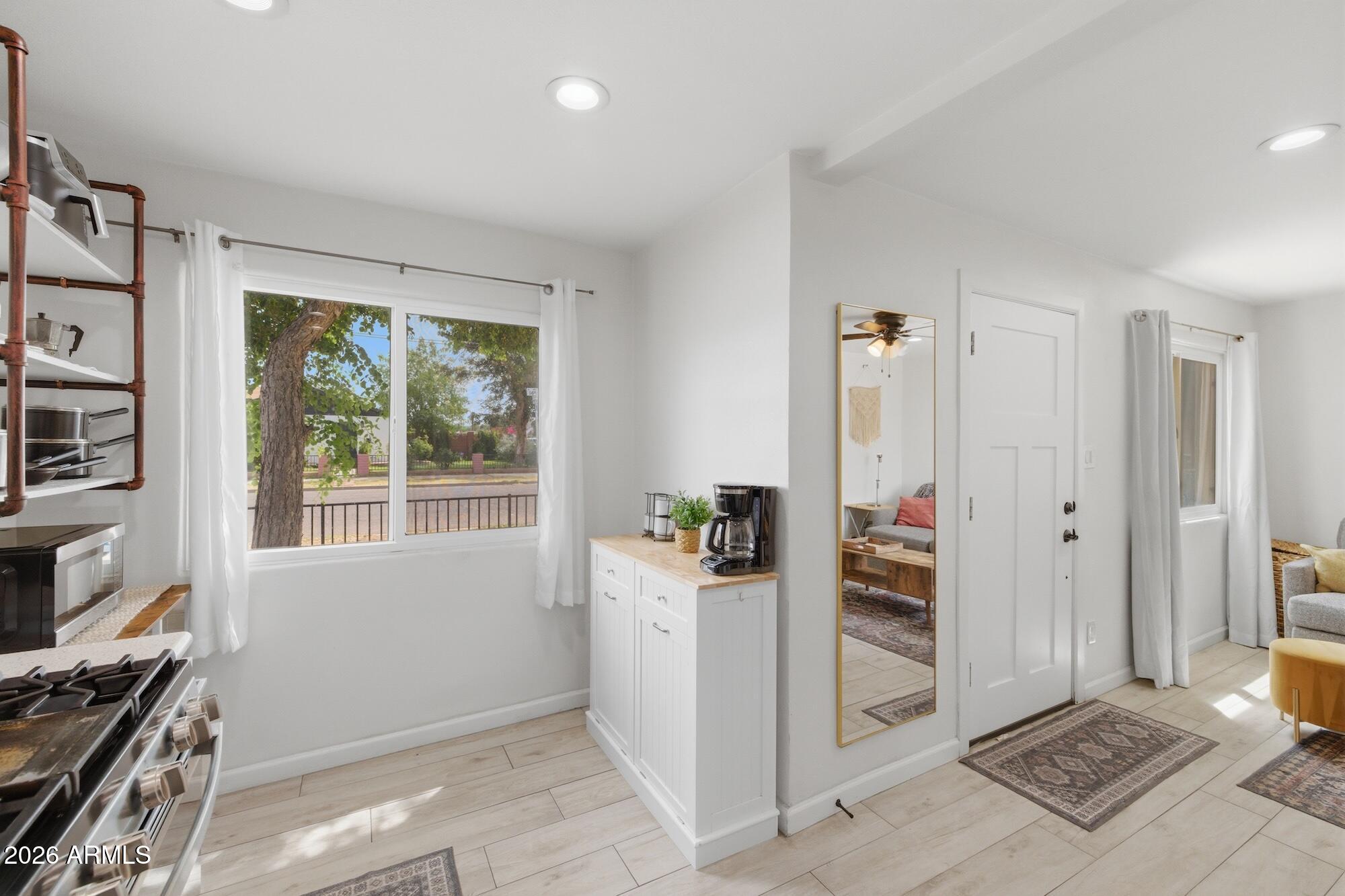 1124 N 14TH Street