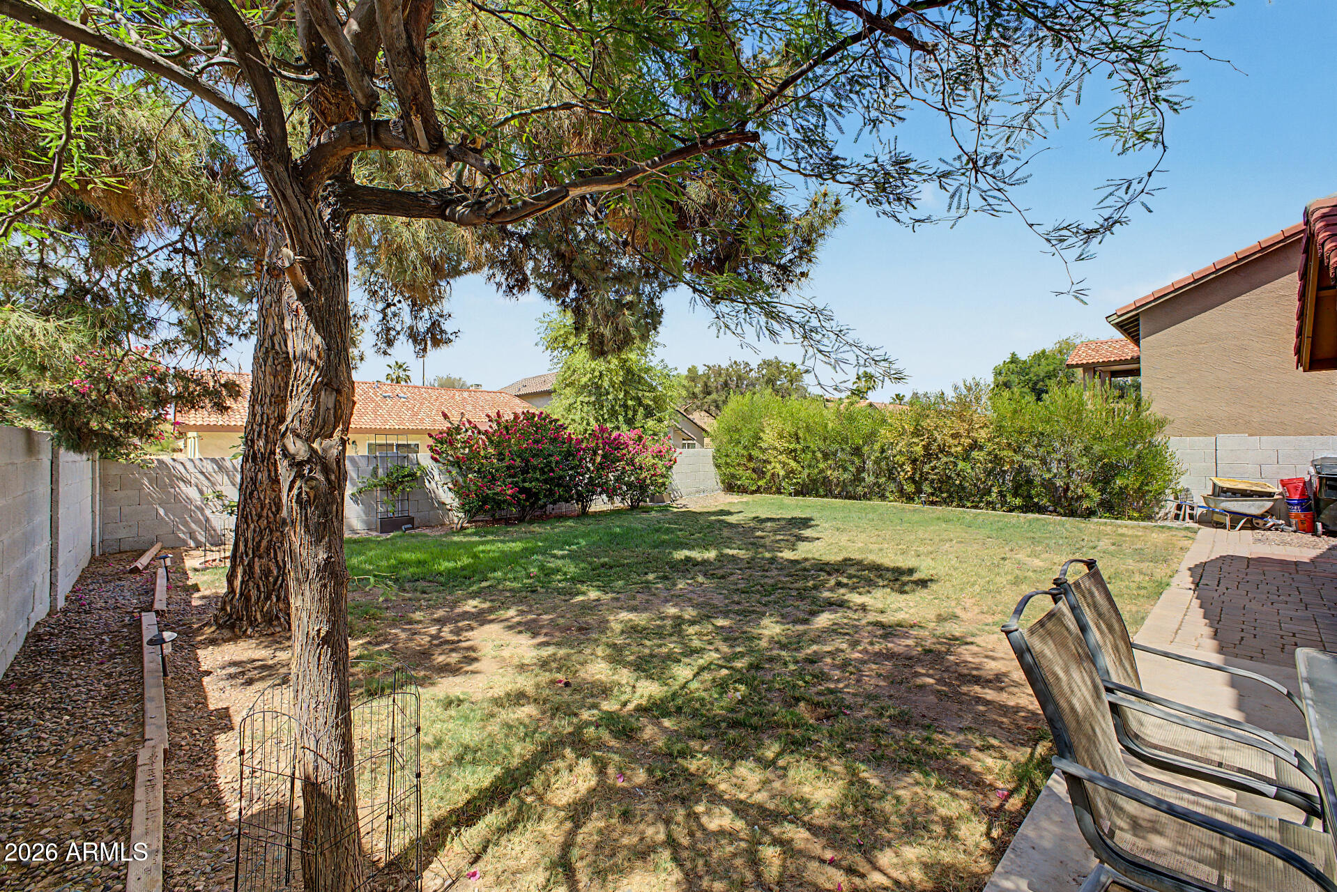 1238 W SEASHORE Drive