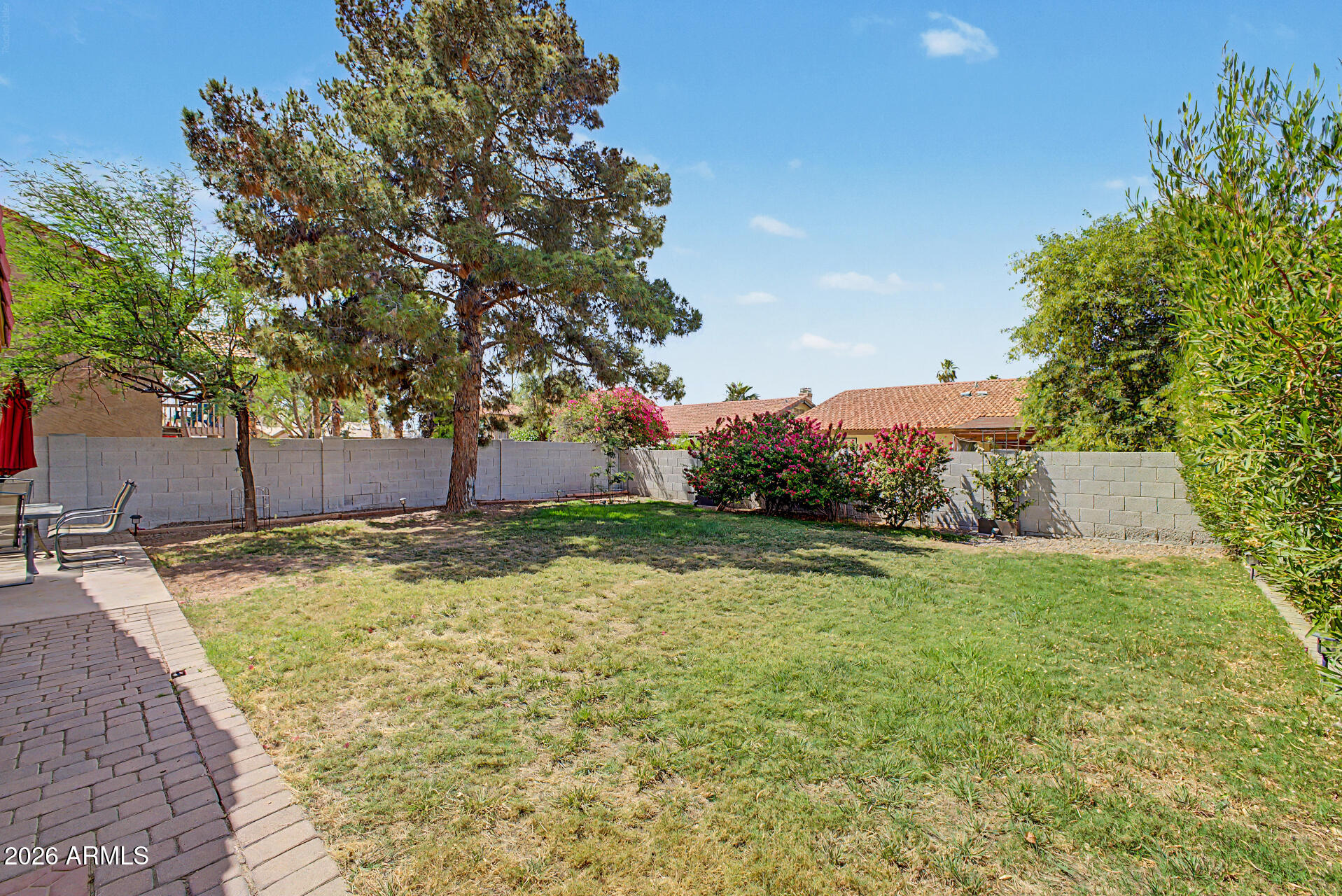 1238 W SEASHORE Drive