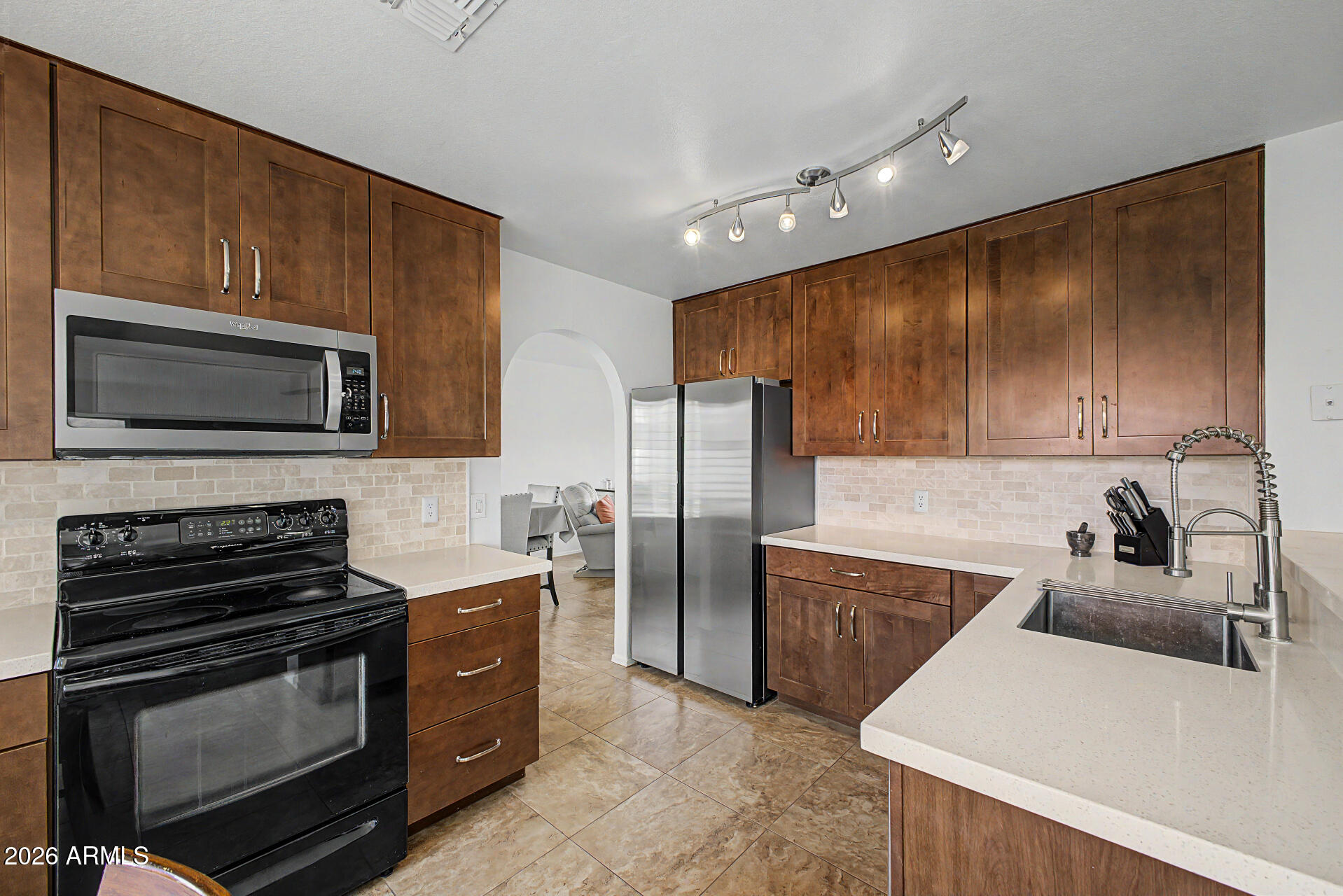 1238 W SEASHORE Drive