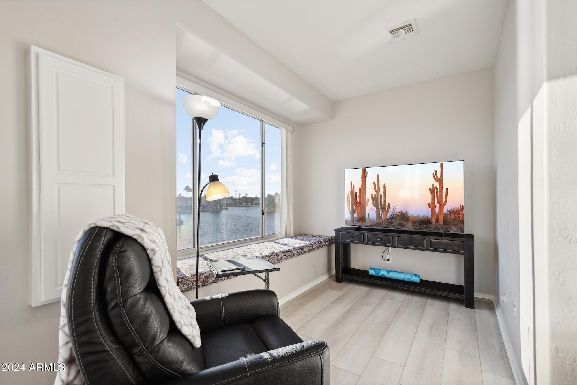 1438 W CORAL REEF Drive