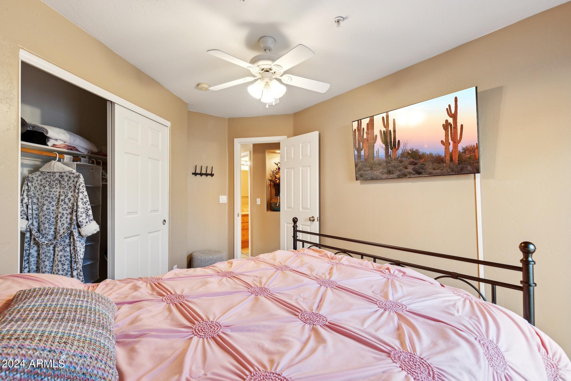 1438 W CORAL REEF Drive