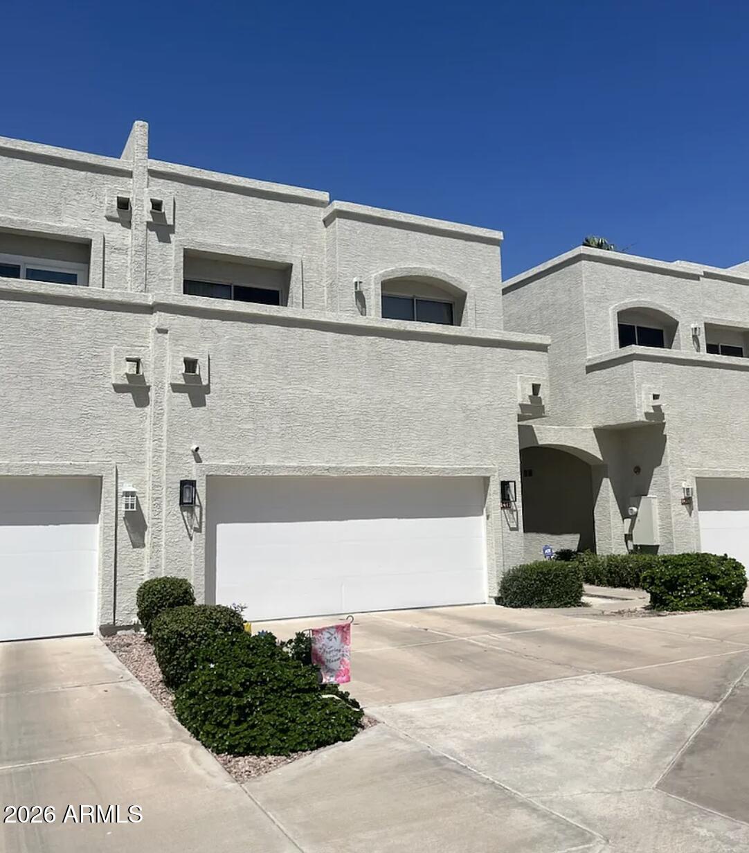 1442 W CORAL REEF Drive