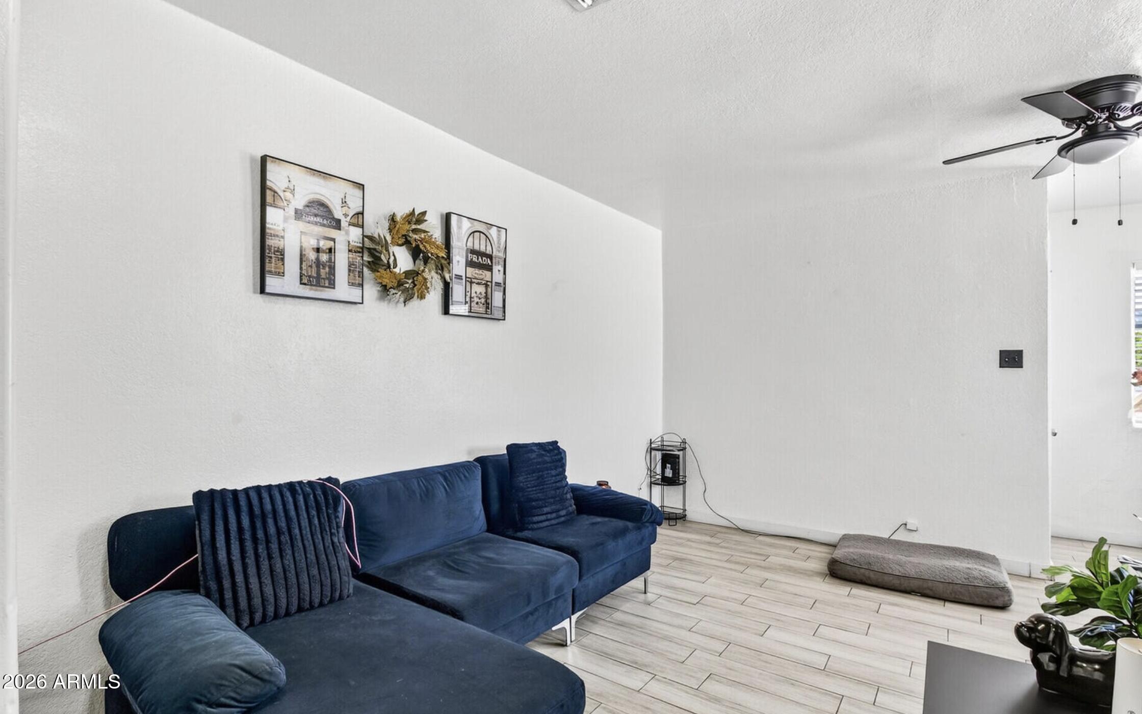 107 W 11TH Street