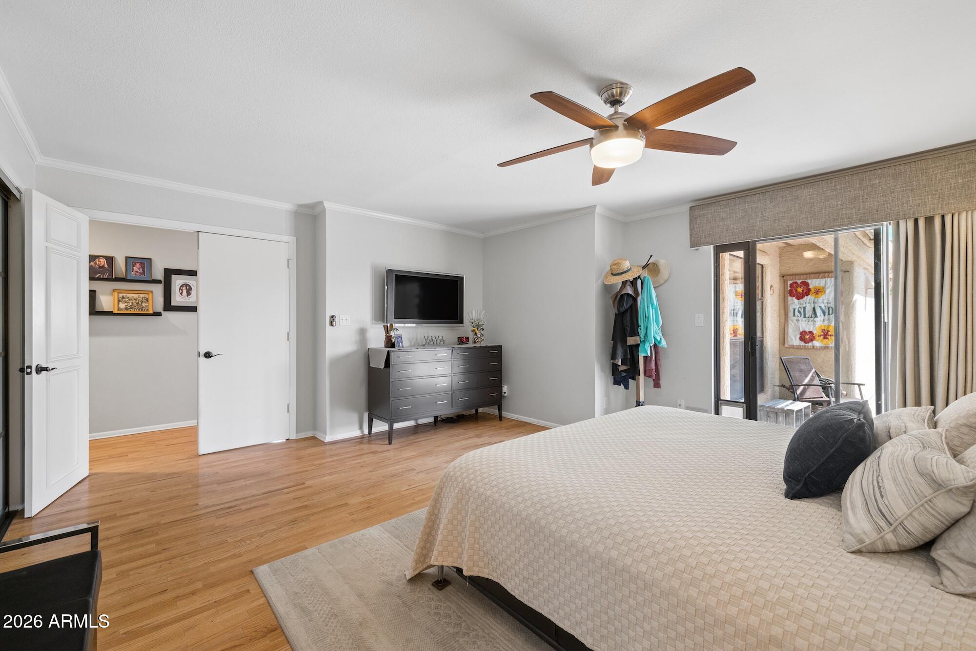 1405 W LAKE MIRAGE Court