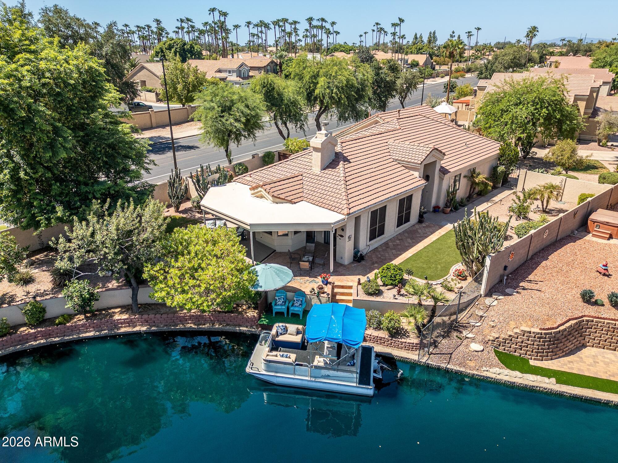 1405 W LAKE MIRAGE Court
