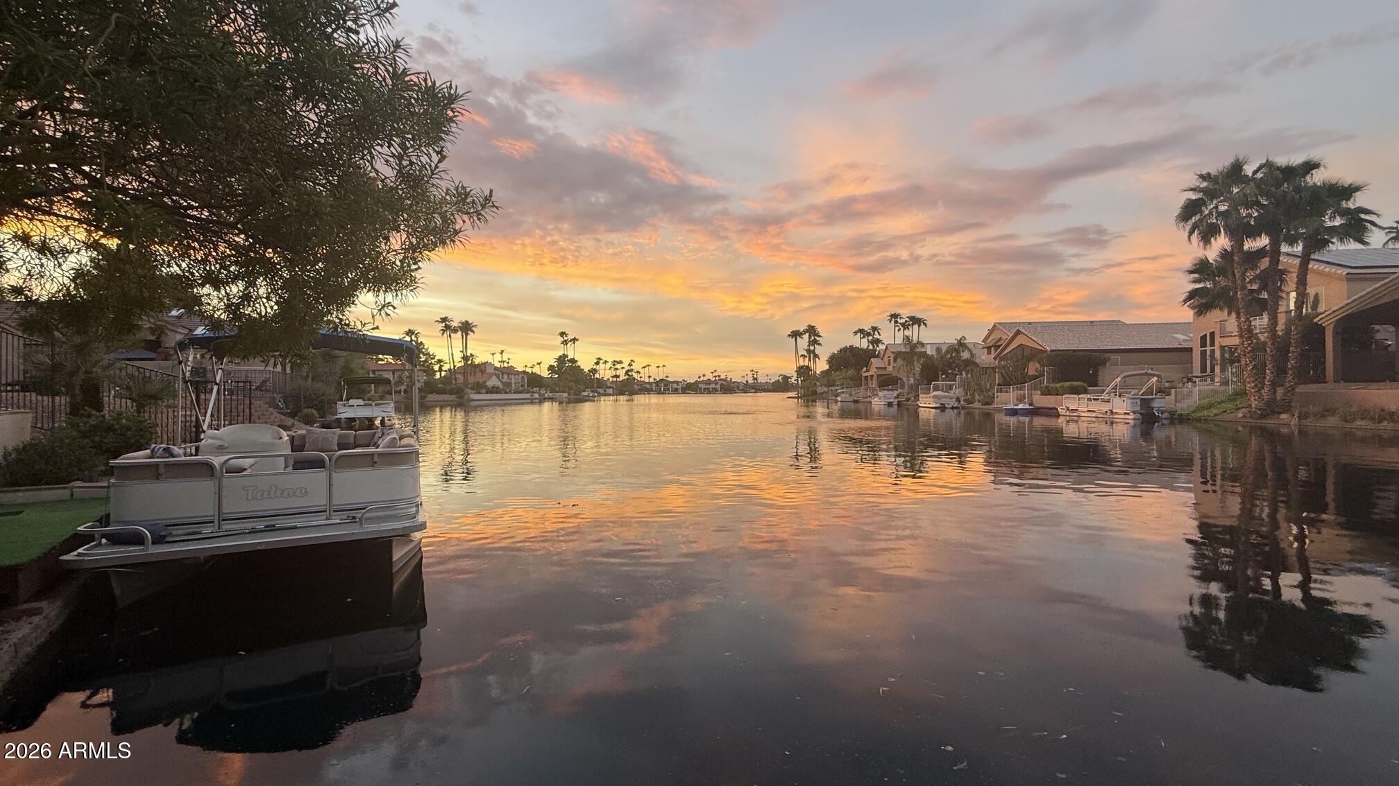 1405 W LAKE MIRAGE Court