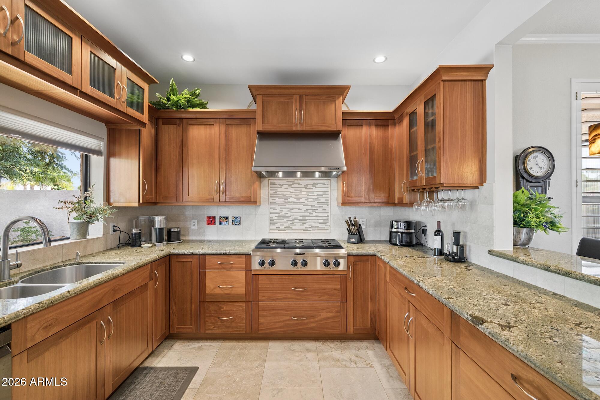 1405 W LAKE MIRAGE Court