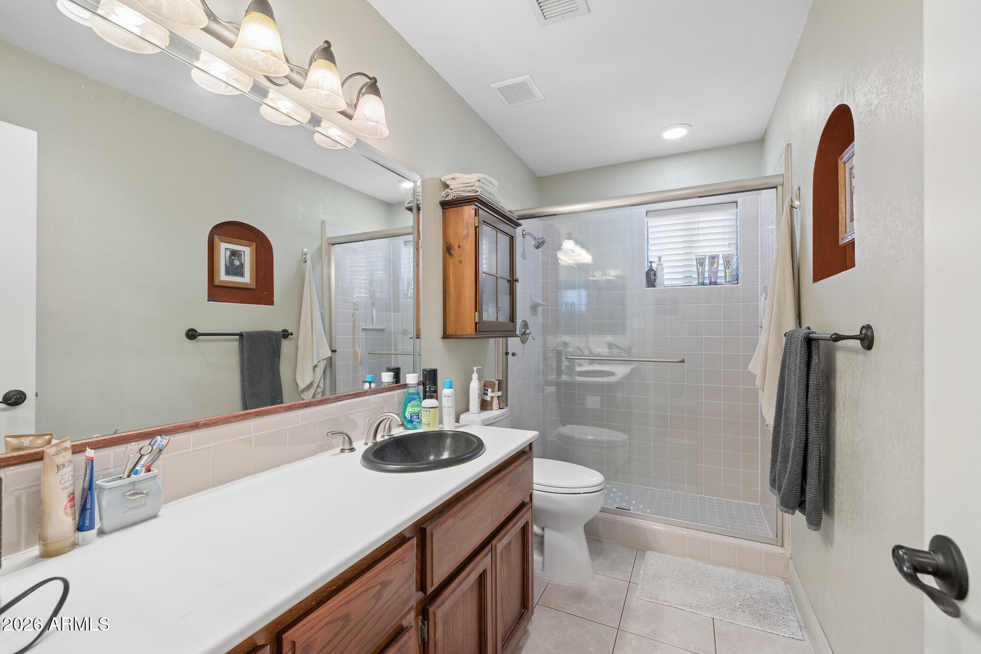 1405 W LAKE MIRAGE Court