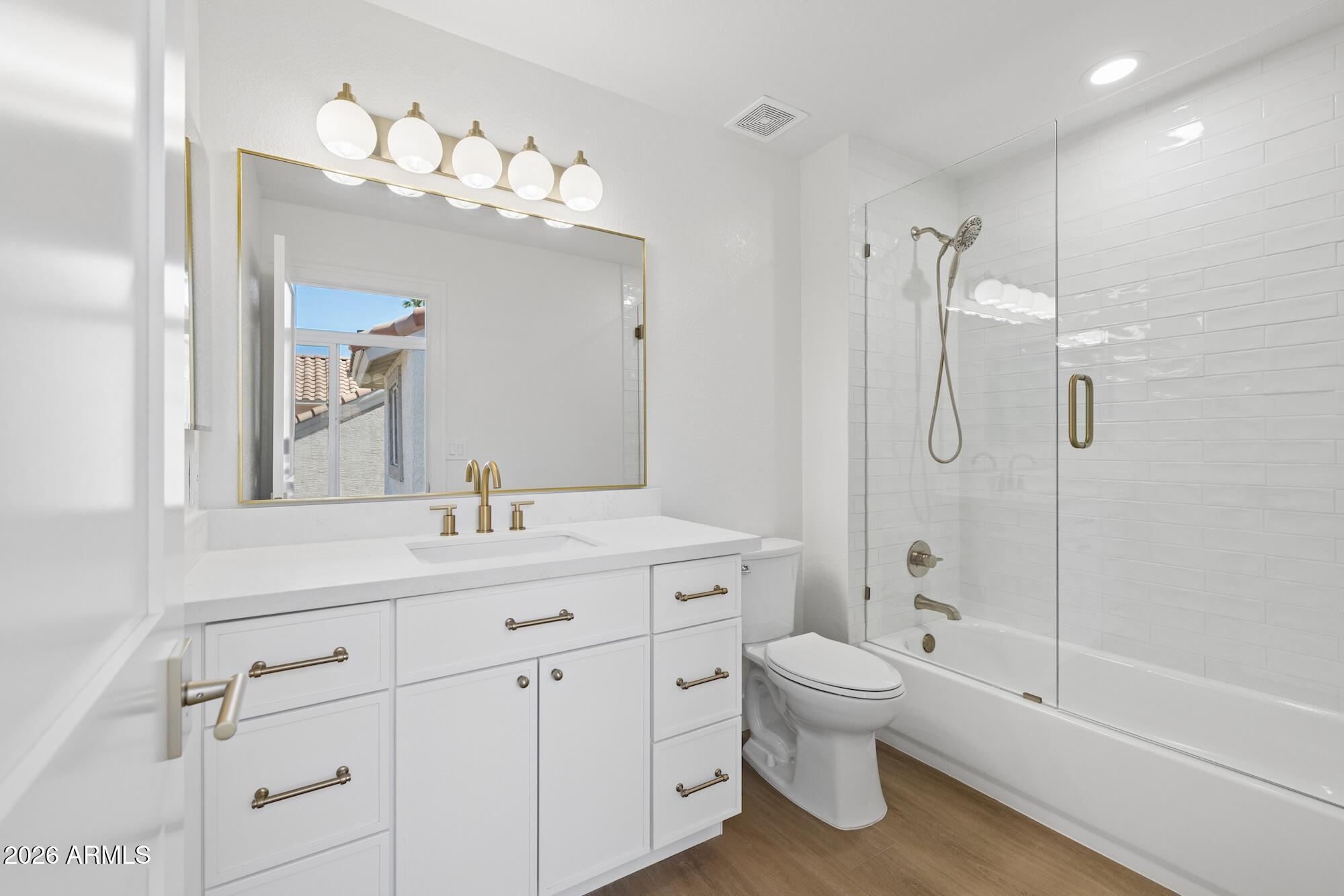 1345 W PORT A SAIL