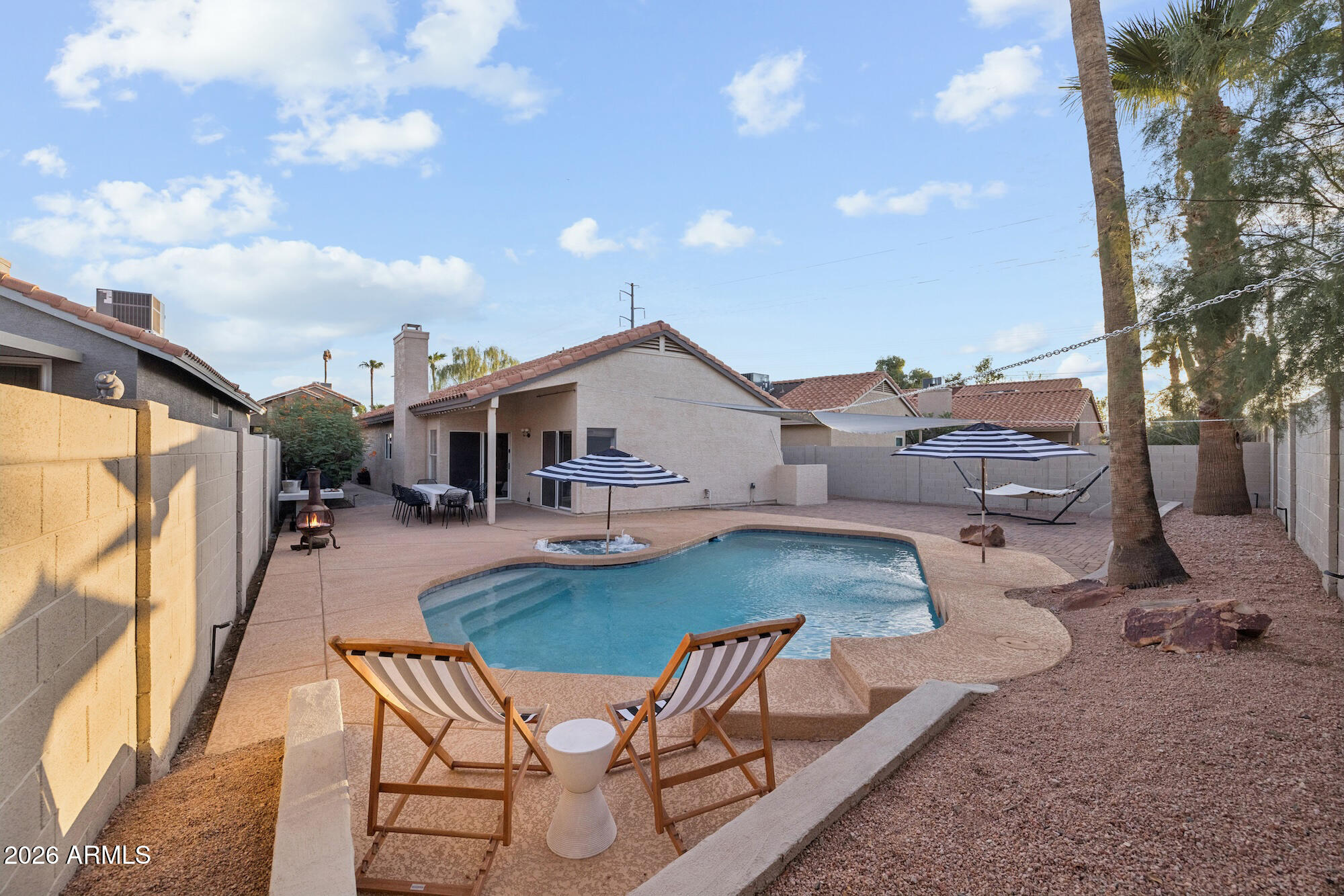 4056 E MOUNTAIN VISTA Drive