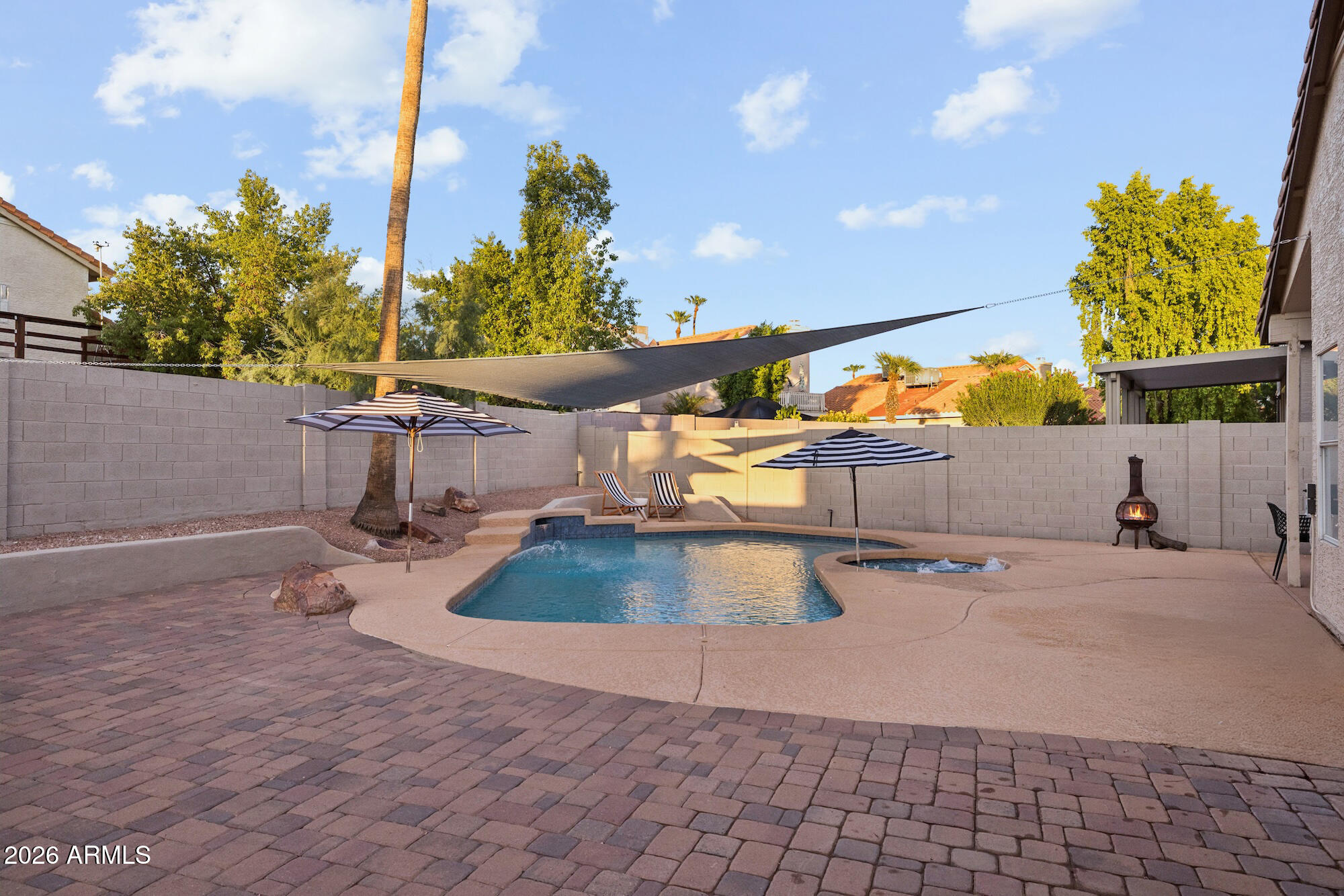 4056 E MOUNTAIN VISTA Drive