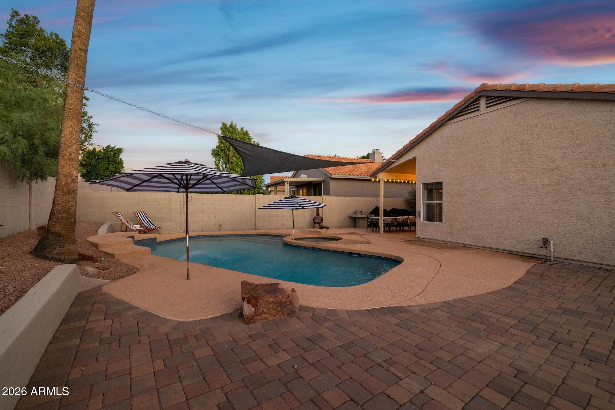 4056 E MOUNTAIN VISTA Drive