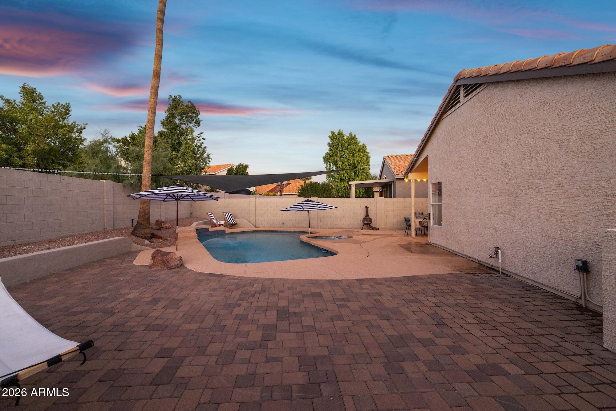 4056 E MOUNTAIN VISTA Drive