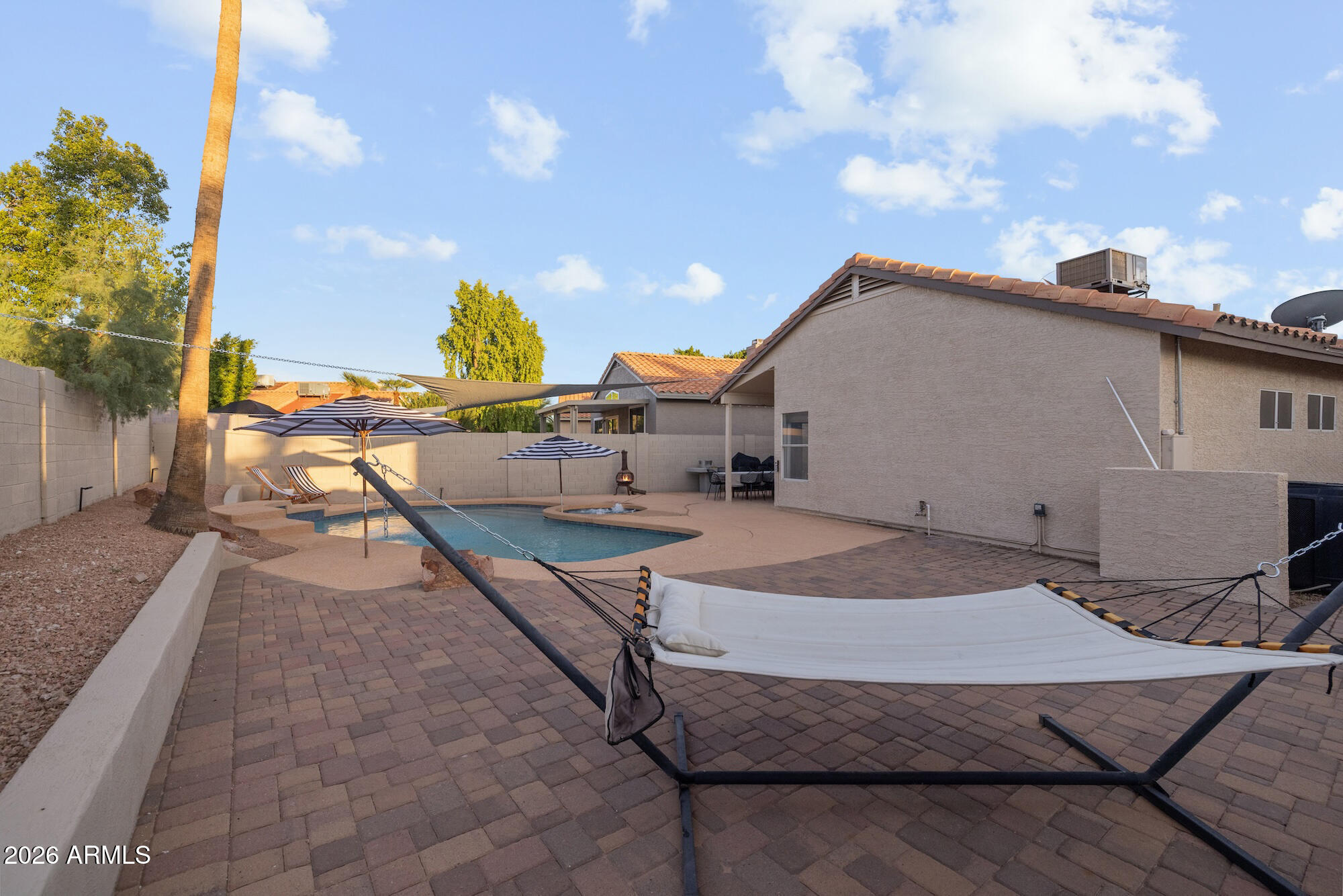 4056 E MOUNTAIN VISTA Drive