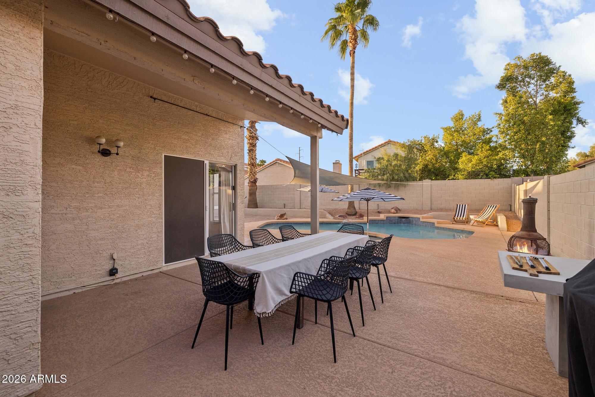 4056 E MOUNTAIN VISTA Drive