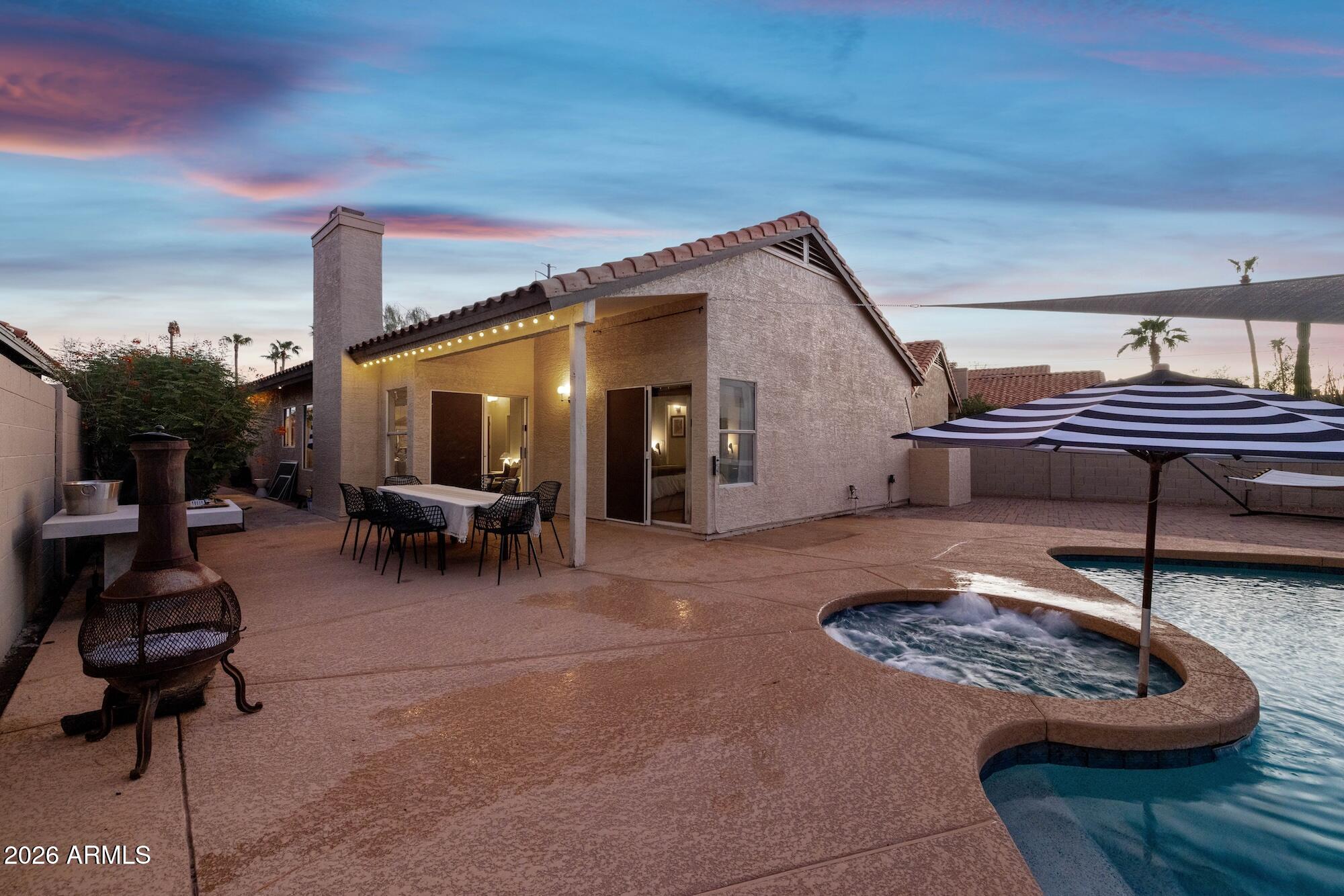 4056 E MOUNTAIN VISTA Drive