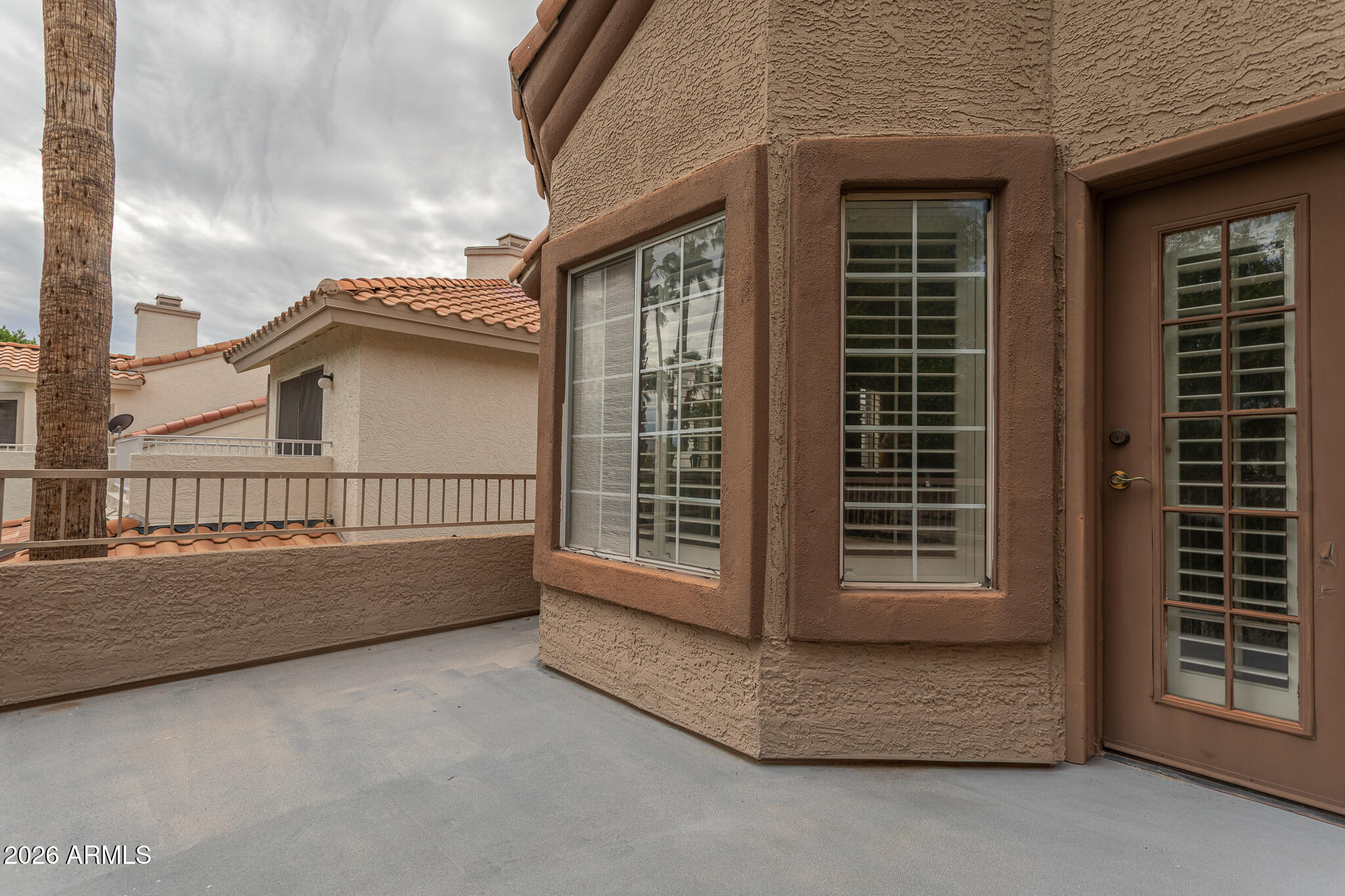 1329 W PORT A SAIL
