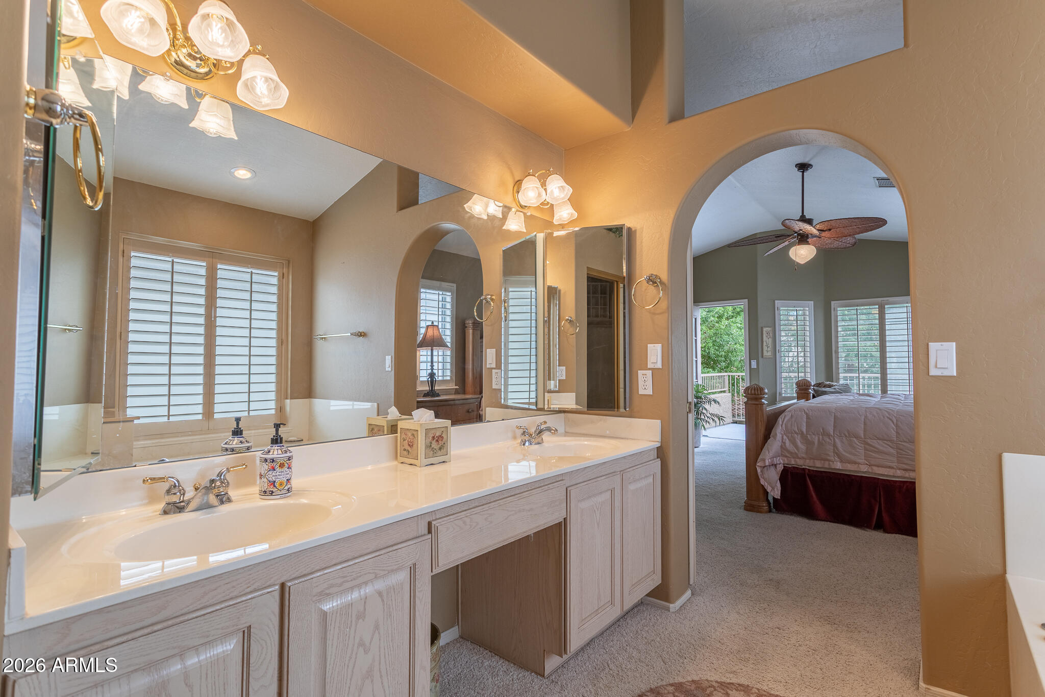 1329 W PORT A SAIL