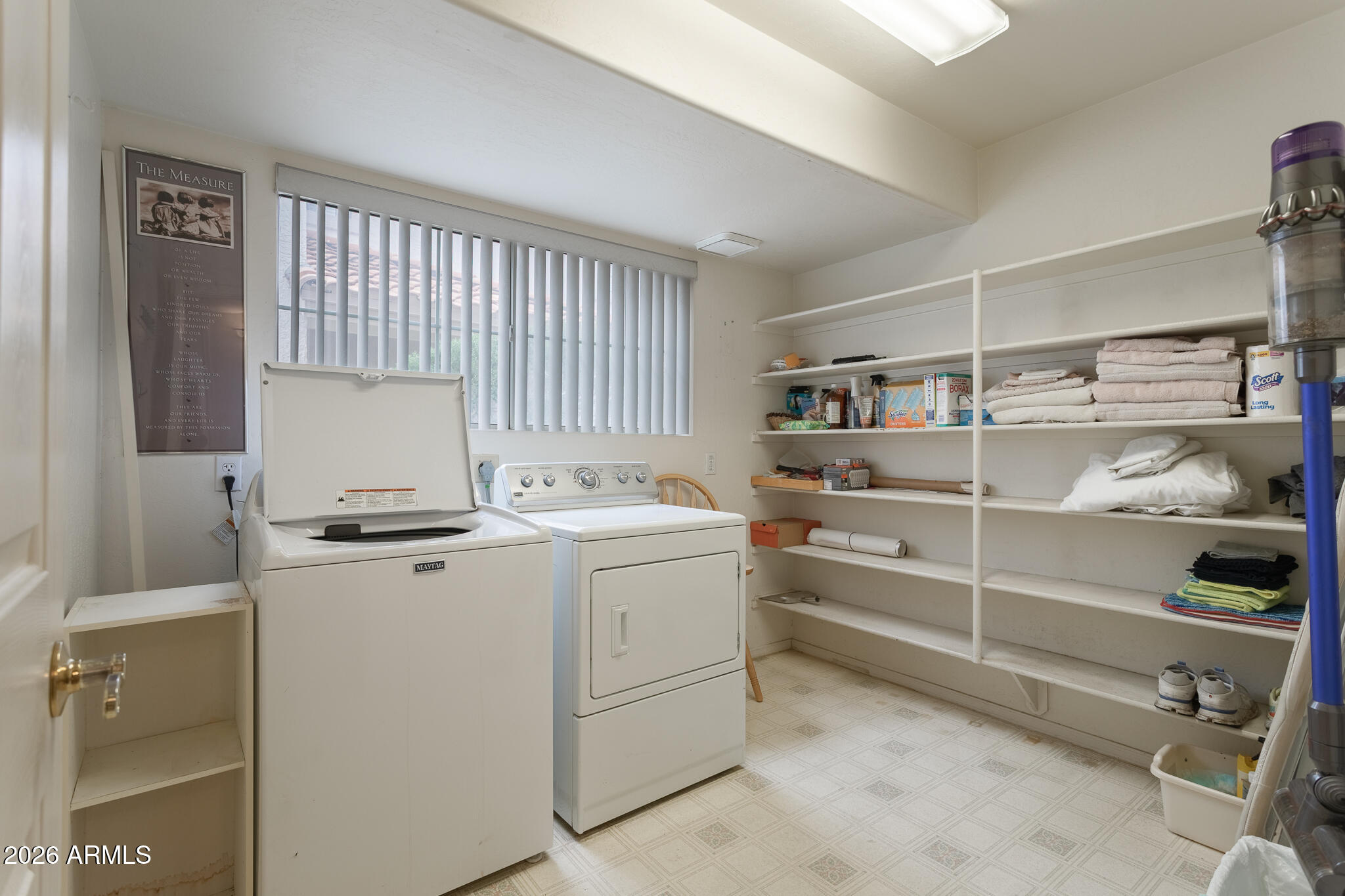 1329 W PORT A SAIL